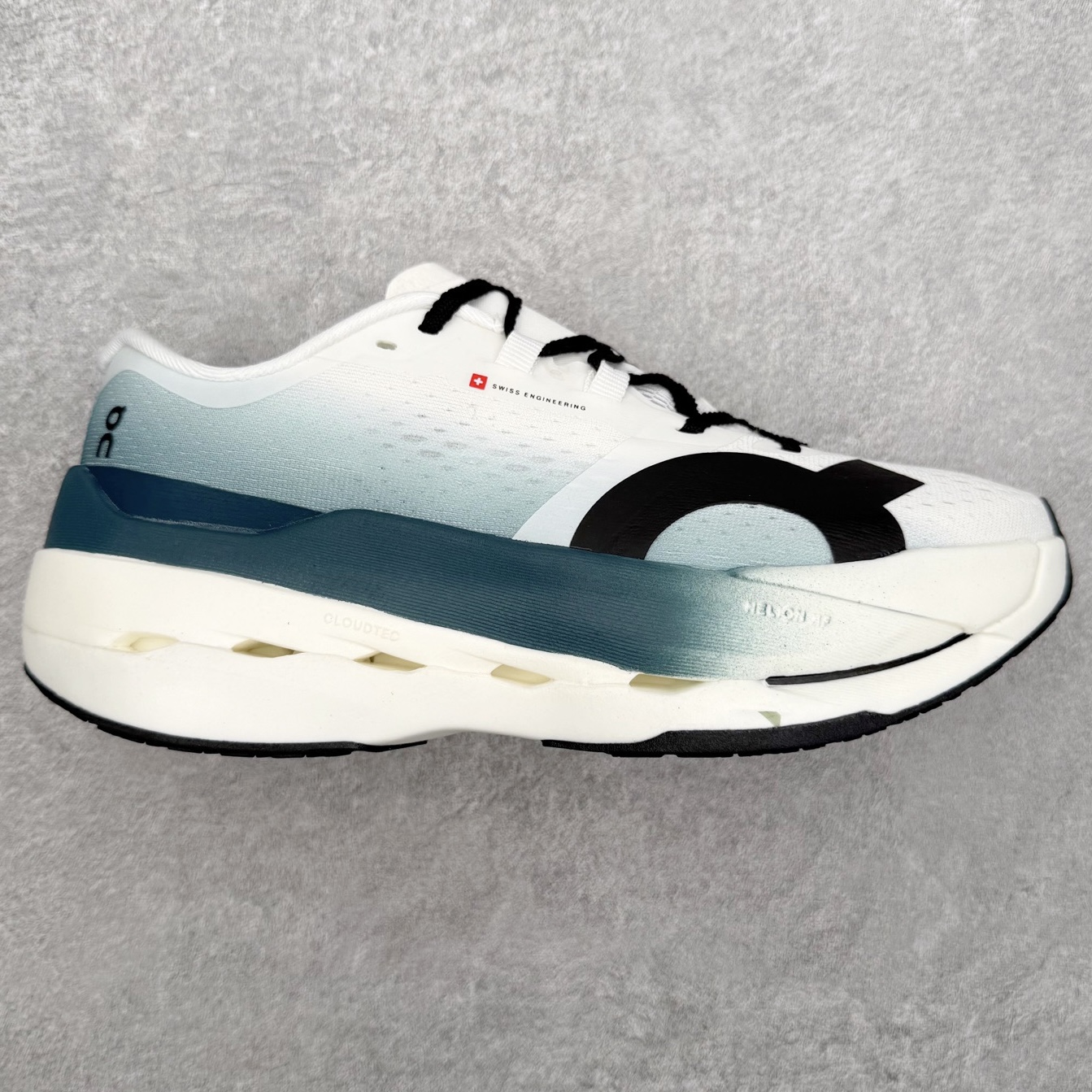 图片[5]-On昂跑 cloudboom max 舒适百搭支撑轻便 马拉松跑步鞋 此运动品牌 开创于2010年 缓震着陆、强效回弹、轻柔质感的设计构思始终是ON研制关键 与此同时基于“为全球提供革新性的跑步感受”信念 陆续推出了多款跑鞋及其以专业运动人体跑步工程学为设计关键的功能性跑步服饰设备 让跑者不费力气地畅快畅跑 尺码：36 36.5 37.5 38 38.5 39 40 40.5 41 42 42.5 43 44 44.5 45-选品中心