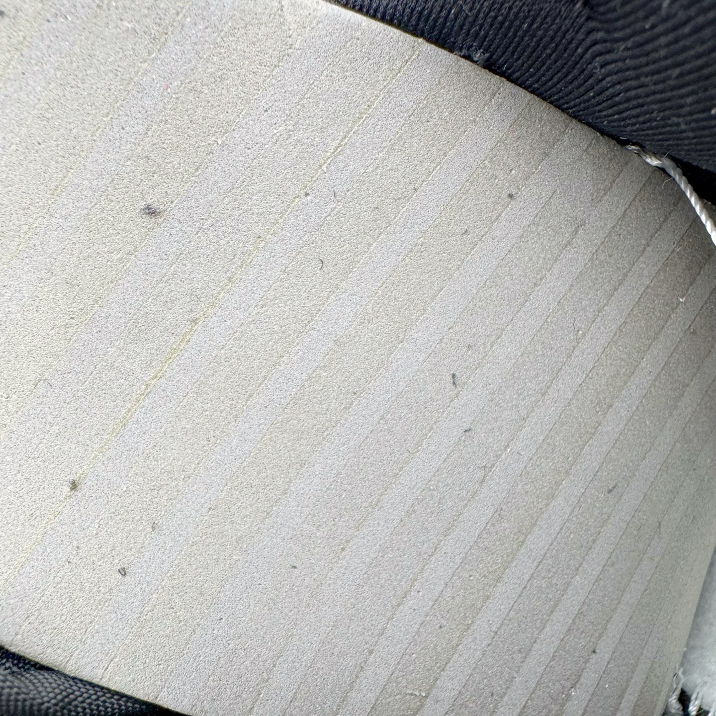 图片[10]-＃YC纯原 NK Dunk Low 樱桃熊猫 HQ7487-100 实力大厂出品 新配色陆续开发 利润个位数只为口碑 全套原纸板楦头开发 确保原汁原味 完美呈现DUNK版型 一比一鞋头弧度高度鞋身弧度 此版本只针对中端市场 皮料材质有所更替 其他数据细节工艺流程均保持一致 绝不口嗨 细节品控鞋型随意对比 独家私模官方第六代原厂航空铝磨具打磨大底 鞋头坡度极致还原 无解鞋型 原盒原配 圈内天花板工艺 原厂玻璃冲刀 超高清洁度 全鞋零毛边皮料切割 原厂中底布点胶 中底布拉帮走线遵循公司 尺码：36 36.5 37.5 38 38.5 39 40 40.5 41 42 42.5 43 44 44.5 45 46-选品中心