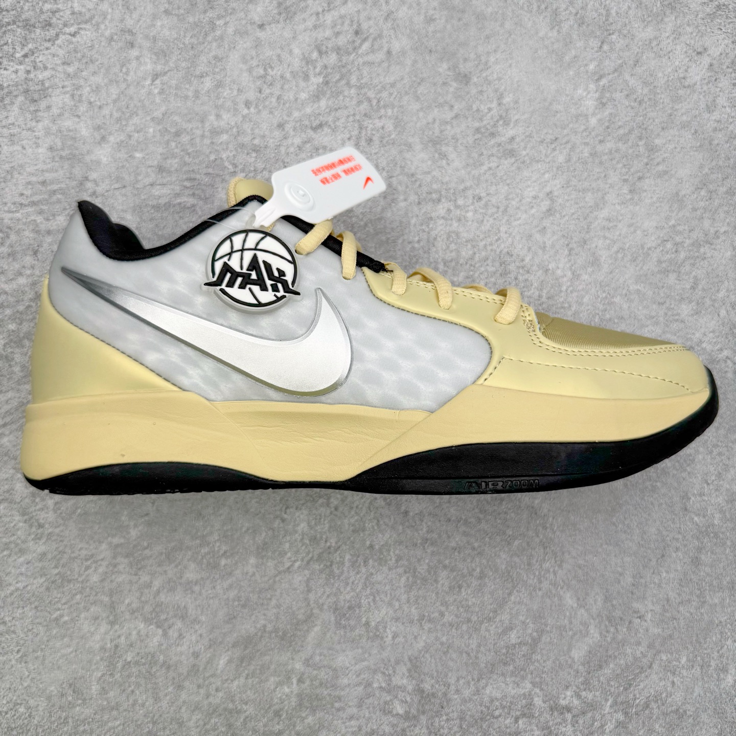 ＃灭世/Max NK Ja 2 EP 莫兰特二代低帮篮球鞋 EYBL 黄色 HQ5693-700 2024『压轴』后卫实战旗舰 圣枪腰王 重磅革新登场🌪 🔝历时5个月！全力打造 科比➕欧文系列 综合体 ！Pt实战体验天花板上限 再度提高🔝 ✅【顶配缓震】独家革新搭载 前掌5mm TURBO气垫 兼具贴地与缓震！（正品仅长方形小气垫）➕后掌大马蹄14mm厚 气垫 提高后掌缓震极限 （正品后掌无气垫） ✅【顶级抗扭】 搭载硬度65HC 发泡中底框架 ➕高强度中足抗扭片 革新升级 赛事级抗扭水平！独此一家 ✅【顶级支撑】鞋身侧向包裹 双层补强层 200斤以上选手 也可驾驭（正品仅一层）对比市场货品偷工减料 不可同日而语！ ✅气垫气压上脚即可感受！后掌鞋垫掀开可见气垫轮廓（谨防窜货） 鞋底止滑配方 无需磨合 原地起飞🛫 NK年度后卫旗舰 独家革新升级 『口碑源自专业 实力来源于专注』 真灭世纯原 切勿被市场仿冒吊牌挂羊头卖狗肉 尺码：39-46 正码正拍-选品中心