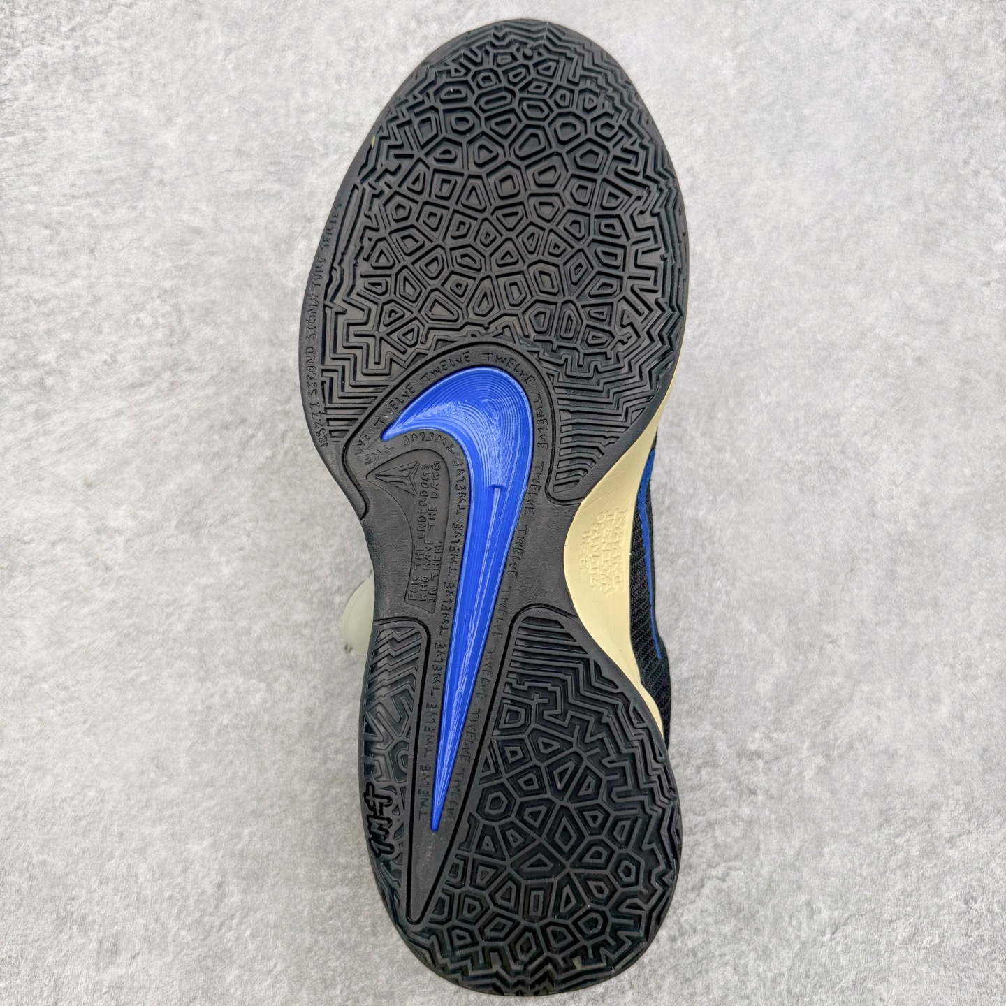 图片[9]-＃灭世/Max NK Ja 2 EP 莫兰特二代低帮篮球鞋 EYBL 黄色 HQ5693-700 2024『压轴』后卫实战旗舰 圣枪腰王 重磅革新登场🌪 🔝历时5个月！全力打造 科比➕欧文系列 综合体 ！Pt实战体验天花板上限 再度提高🔝 ✅【顶配缓震】独家革新搭载 前掌5mm TURBO气垫 兼具贴地与缓震！（正品仅长方形小气垫）➕后掌大马蹄14mm厚 气垫 提高后掌缓震极限 （正品后掌无气垫） ✅【顶级抗扭】 搭载硬度65HC 发泡中底框架 ➕高强度中足抗扭片 革新升级 赛事级抗扭水平！独此一家 ✅【顶级支撑】鞋身侧向包裹 双层补强层 200斤以上选手 也可驾驭（正品仅一层）对比市场货品偷工减料 不可同日而语！ ✅气垫气压上脚即可感受！后掌鞋垫掀开可见气垫轮廓（谨防窜货） 鞋底止滑配方 无需磨合 原地起飞🛫 NK年度后卫旗舰 独家革新升级 『口碑源自专业 实力来源于专注』 真灭世纯原 切勿被市场仿冒吊牌挂羊头卖狗肉 尺码：39-46 正码正拍-选品中心