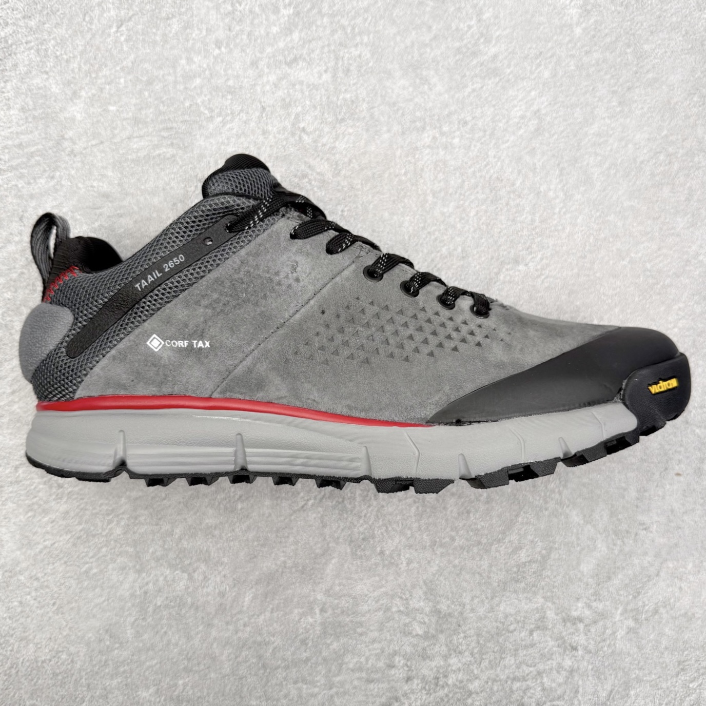 Danner丹纳Trail 2650户外登山徒步运动休闲舒适百搭 织物减震防滑耐磨防水透气轻便低帮跑步鞋 鞋头硬化设计 保护脚趾同时对鞋身提供支撑 不易变形 嵌入式支撑片 遇不平整地形时 提供更多支撑性 保持稳定 脚步更轻松 尺码：39 40 41 42 43 44 45-选品中心