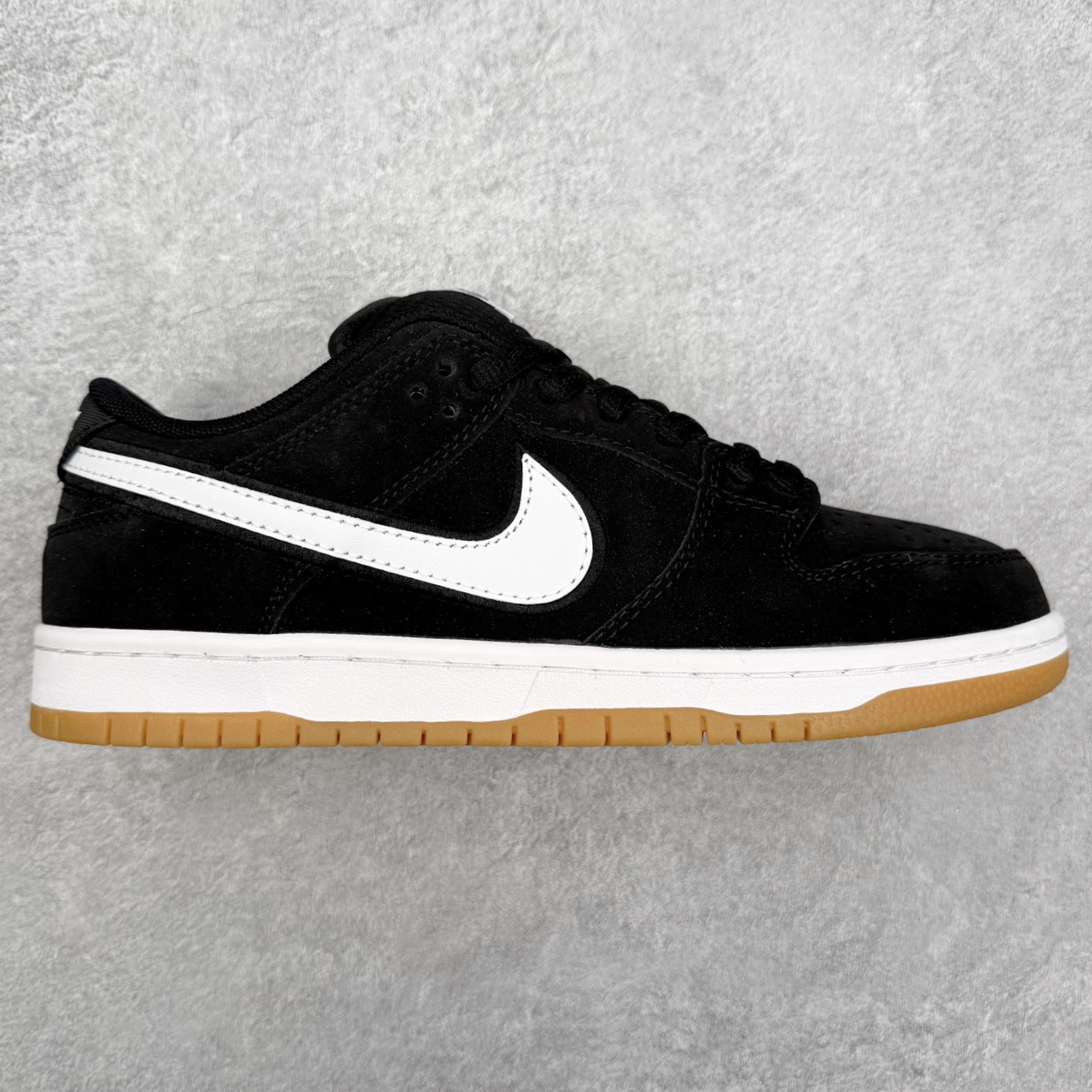 💰200 ＃F版 NK SB Dunk Low FZ1287-300 极限压缩利润空间 超乎所想的高性价比 用料绝不含糊 原盒原配 正确耐磨橡胶大底 超高清洁度 全鞋零毛边皮料切割 全套原楦原模倾力打造完美版型 SIZE：36 36.5 37.5 38 38.5 39 40 40.5 41 42 42.5 43 44 44.5 45 46 47.5
编码：BKby2936050