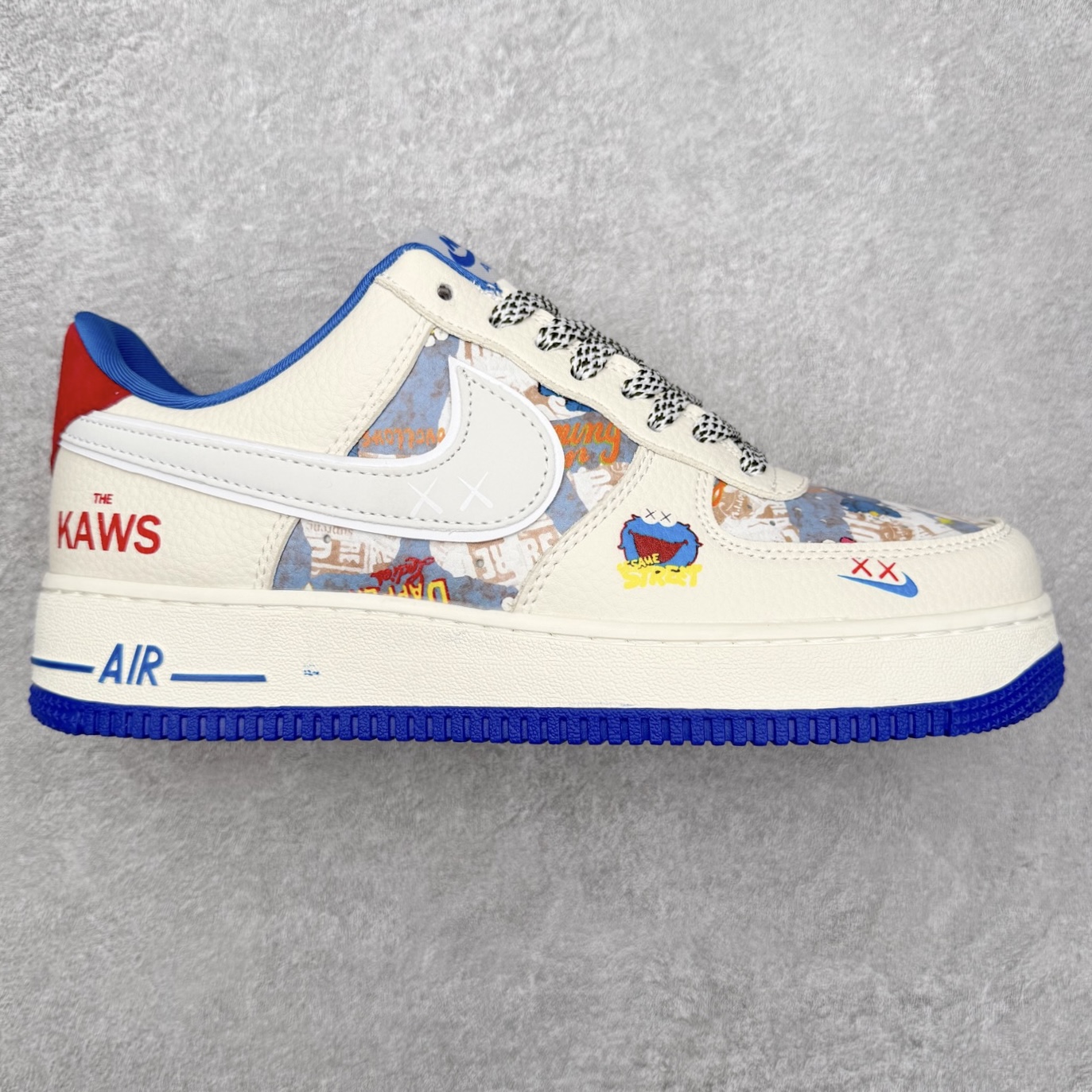 NK Air Force 1´07 Low 空军一号低帮百搭休闲运动板鞋 XL1979-125 柔软、弹性十足的缓震性能和出色的中底设计 横跨复古与现代的外型结合 造就出风靡全球 三十多年的Force 1 直到今天还深受青睐 实拍调校N版已经零色差零失真 百分百还原实物色彩所见即所得 不存在货不对板色差等低级问题 选购参考实物拍摄 不混卖不参货 只用心做好货严格选品 承诺混一赔十 尺码：36 36.5 37.5 38 38.5 39 40 40.5 41 42 42.5 43 44 44.5 45-选品中心