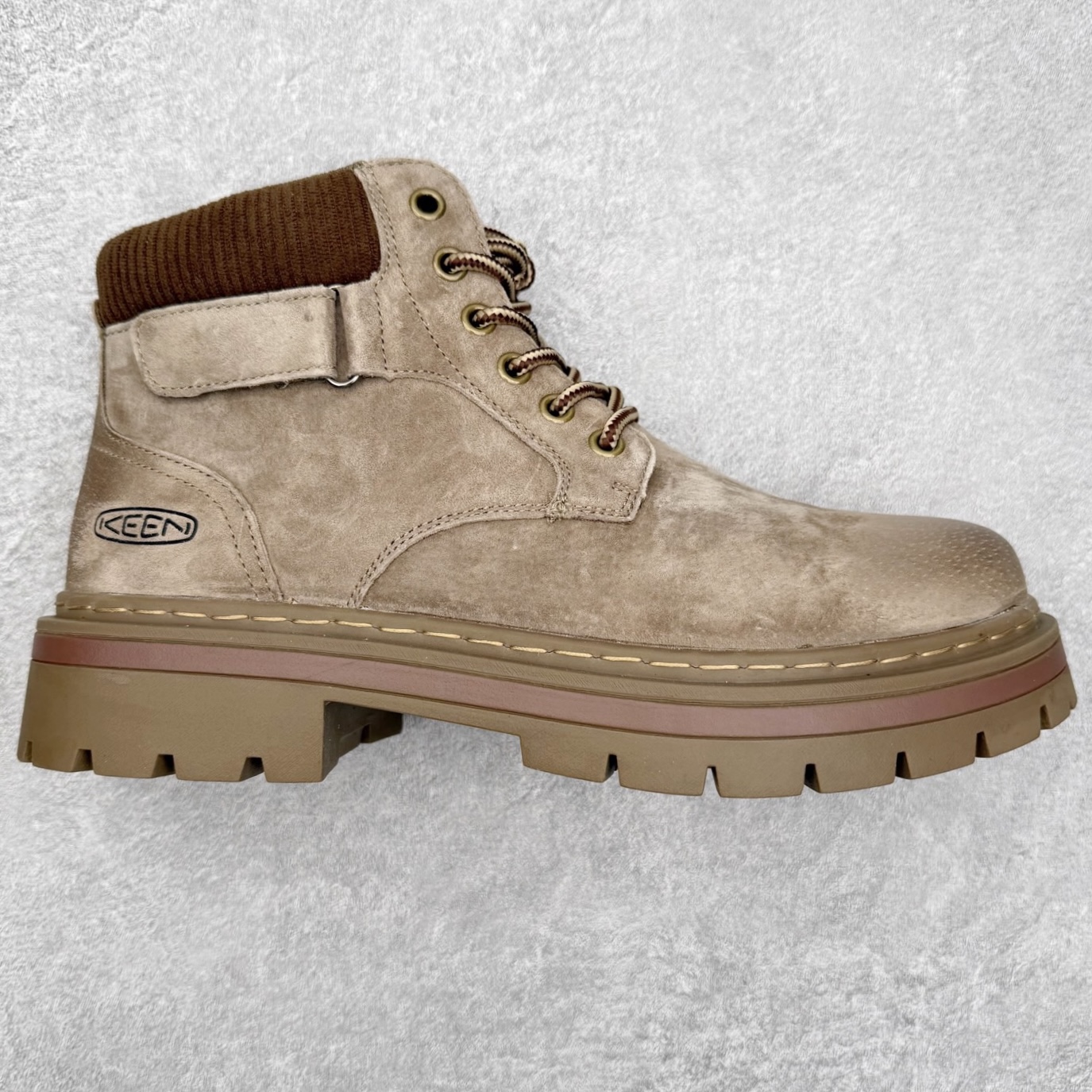 ＃福利特价 美国人气户外品牌-科恩Keen Jasper Rocks SP贾斯珀都市户外休闲马丁靴系列25ss秋冬季新款 原楦型开发纸版#采用固色翻毛皮鞋面材质#内嵌高密度EVA发泡缓震脚垫#外置一体式包裹防滑防剐蹭耐磨橡胶大底❗向经典的90年代致敬！ 山系神级鞋履 尺码：38-44-选品中心