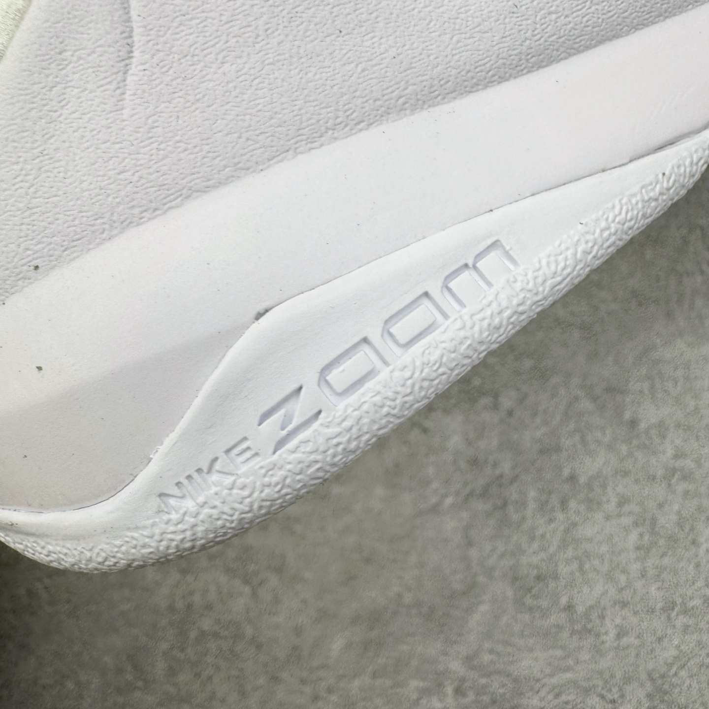 图片[15]-＃S2纯原 NK Zoom Kobe ZK5 科比5代 高中母校 银红 IM0557-001 Zoom Turbo气垫➕后掌EVA缓震 实战配置直接拉满 原楦纸板开发 鞋身流线型、后跟塑形 区分土肥圆 原档数据3D打印 鞋面细节匹配原版 全身鞋材卡料色独家定制 唯一正确喷漆SWOOSH NK专利Flyknit飞线科技，给予鞋身足够抗扭矩力 真实底模最大48.5 实战利器 专供海外市场 尺码：40 40.5 41 42 42.5 43 44 44.5 45 46 47.5 48.5 （脚宽、脚胖 建议买大半码）-选品中心