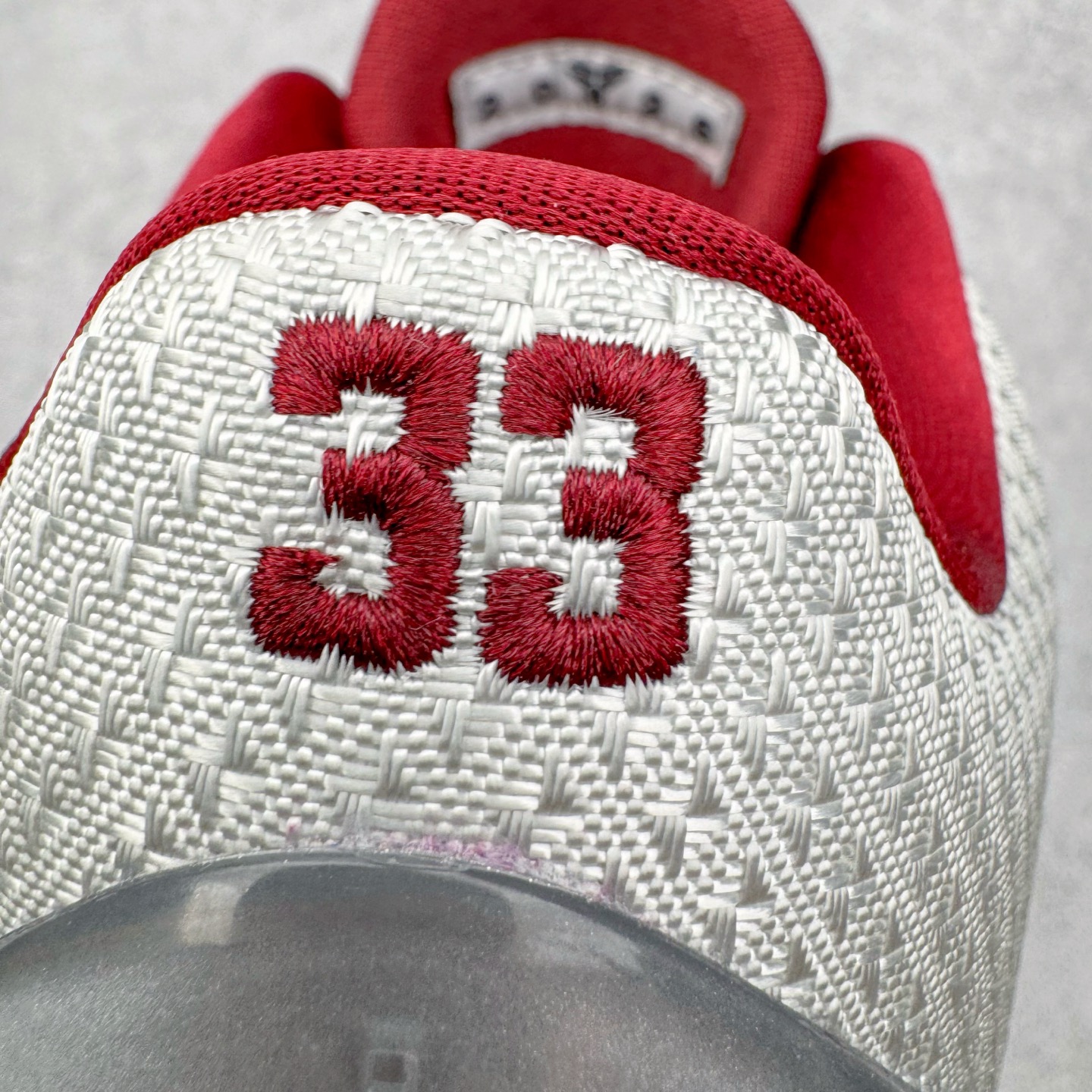 图片[13]-＃S2纯原 NK Zoom Kobe ZK5 科比5代 高中母校 银红 IM0557-001 Zoom Turbo气垫➕后掌EVA缓震 实战配置直接拉满 原楦纸板开发 鞋身流线型、后跟塑形 区分土肥圆 原档数据3D打印 鞋面细节匹配原版 全身鞋材卡料色独家定制 唯一正确喷漆SWOOSH NK专利Flyknit飞线科技，给予鞋身足够抗扭矩力 真实底模最大48.5 实战利器 专供海外市场 尺码：40 40.5 41 42 42.5 43 44 44.5 45 46 47.5 48.5 （脚宽、脚胖 建议买大半码）-选品中心