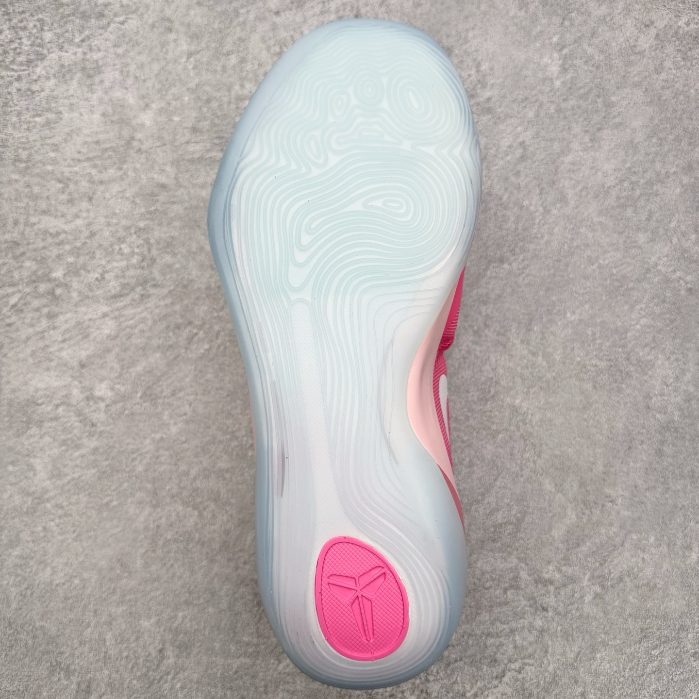 图片[9]-＃灭世/Max Nike Kobe 9 Low EM Think Pink PE 科比九代舒适减震防滑低帮篮球鞋 粉色 HQ4995-600 ✅原楦打造灵动版型 鞋头➕腰身➕后跟 360°无死角 ✅原厂工艺3层立体编织flyknit鞋面 厚度同步ZP吊打市场“纯原” ✅原厂碳板加持 立体感区分市场货品 ✅区分市场货品🌪过验级拉帮细节 ✅内置全新复刻版中底鞋垫 REACT缓震 密度增加抗衰减 ✅针对海外市场增加 47.5 满足精英选手实战需求 最强科9 灭世制造 用实力让情怀落地 👊🏻 尺码：39 40 40.5 41 42 42.5 43 44 44.5 45 46 47.5-选品中心