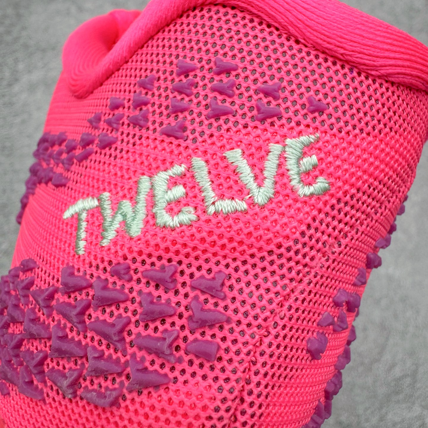 图片[16]-＃灭世/Max NK Ja 3 Scratch EP 莫兰特三代柔软舒适防滑耐磨透气支撑轻便低帮篮球鞋 粉紫 HF2794-600 2024『压轴』后卫实战旗舰 圣枪腰王 重磅革新登场🌪 🔝历时5个月！全力打造 科比➕欧文系列 综合体 ！Pt实战体验天花板上限 再度提高🔝 ✅【顶配缓震】独家革新搭载 前掌5mm TURBO气垫 兼具贴地与缓震！（正品仅长方形小气垫）➕后掌大马蹄14mm厚 气垫 提高后掌缓震极限 （正品后掌无气垫） ✅【顶级抗扭】 搭载硬度65HC 发泡中底框架 ➕高强度中足抗扭片 革新升级 赛事级抗扭水平！独此一家 ✅【顶级支撑】鞋身侧向包裹 双层补强层 200斤以上选手 也可驾驭（正品仅一层）对比市场货品偷工减料 不可同日而语！ ✅气垫气压上脚即可感受！后掌鞋垫掀开可见气垫轮廓（谨防窜货） 鞋底止滑配方 无需磨合 原地起飞🛫 NK年度后卫旗舰 独家革新升级 『口碑源自专业 实力来源于专注』 真灭世纯原 切勿被市场仿冒吊牌挂羊头卖狗肉 尺码：39-46 正码正拍-选品中心