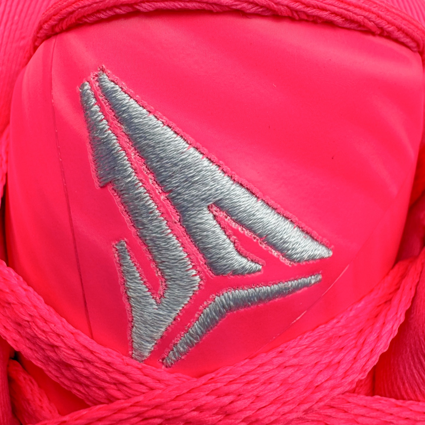 图片[13]-＃灭世/Max NK Ja 3 Scratch EP 莫兰特三代柔软舒适防滑耐磨透气支撑轻便低帮篮球鞋 粉紫 HF2794-600 2024『压轴』后卫实战旗舰 圣枪腰王 重磅革新登场🌪 🔝历时5个月！全力打造 科比➕欧文系列 综合体 ！Pt实战体验天花板上限 再度提高🔝 ✅【顶配缓震】独家革新搭载 前掌5mm TURBO气垫 兼具贴地与缓震！（正品仅长方形小气垫）➕后掌大马蹄14mm厚 气垫 提高后掌缓震极限 （正品后掌无气垫） ✅【顶级抗扭】 搭载硬度65HC 发泡中底框架 ➕高强度中足抗扭片 革新升级 赛事级抗扭水平！独此一家 ✅【顶级支撑】鞋身侧向包裹 双层补强层 200斤以上选手 也可驾驭（正品仅一层）对比市场货品偷工减料 不可同日而语！ ✅气垫气压上脚即可感受！后掌鞋垫掀开可见气垫轮廓（谨防窜货） 鞋底止滑配方 无需磨合 原地起飞🛫 NK年度后卫旗舰 独家革新升级 『口碑源自专业 实力来源于专注』 真灭世纯原 切勿被市场仿冒吊牌挂羊头卖狗肉 尺码：39-46 正码正拍-选品中心