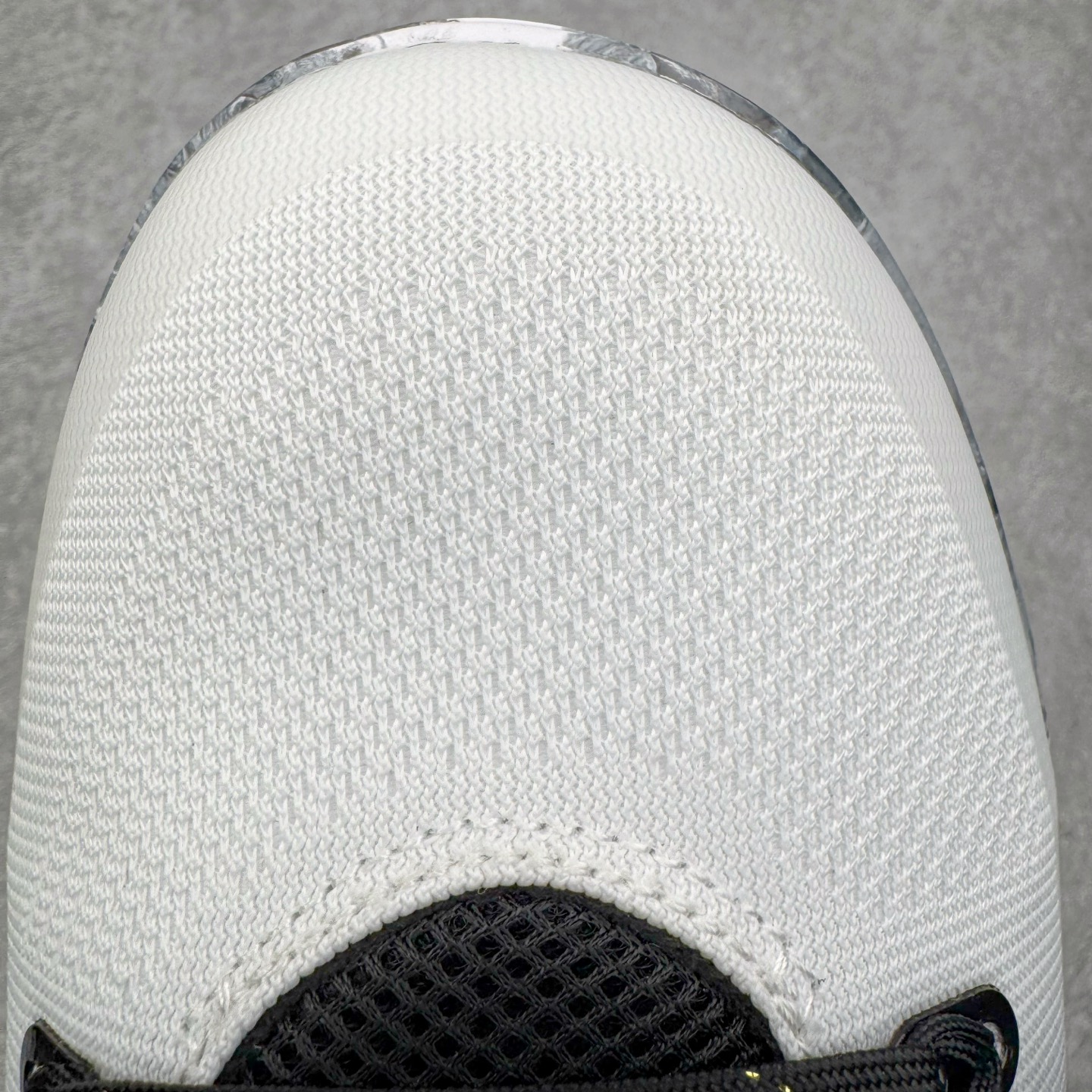 图片[17]-＃灭世/Max NK Kobe 9 Low EM Think Pink PE 科比九代舒适减震防滑低帮篮球鞋 GIGI黑金 FZ7333-002 ✅原楦打造灵动版型 鞋头➕腰身➕后跟 360°无死角 ✅原厂工艺3层立体编织flyknit鞋面 厚度同步ZP吊打市场“纯原” ✅原厂碳板加持 立体感区分市场货品 ✅区分市场货品🌪过验级拉帮细节 ✅内置全新复刻版中底鞋垫 REACT缓震 密度增加抗衰减 ✅针对海外市场增加 47.5 满足精英选手实战需求 最强科9 灭世制造 用实力让情怀落地 👊🏻 尺码：39 40 40.5 41 42 42.5 43 44 44.5 45 46 47.5-选品中心