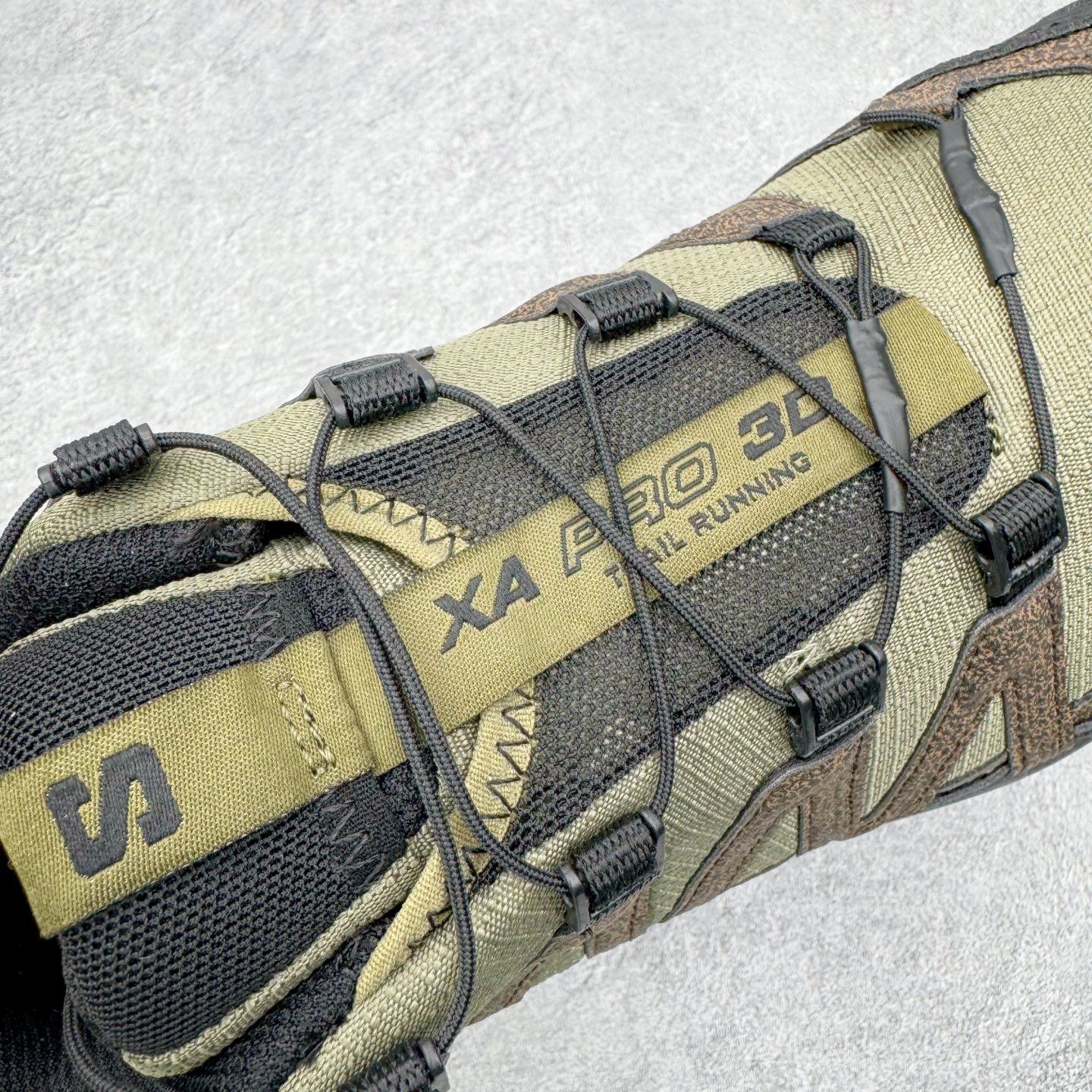 图片[12]-＃C版 SALOMON XA Pro 3D ADV 萨洛蒙潮流越野机能户外功能鞋 纯原外贸平台特供订单 耗时半年巨作 全套原纸板楦头开发 原厂特供网布配套加持 确保原汁原味 完美呈现版型 原档数据独家私模五层组合大底 原装Ortholite轻量化鞋垫 中底布带钢印编号 原厂TPU锁扣 进口港宝加持 后跟自然饱满 还原公司包裹性 鞋面采用SENSIFT贴合技术 全方位贴合包裹脚型 鞋跟部鞋底牵引设计 提供强大的抓地性能 更适应野外崎岖不平的道路 其3D ADVANCED CHASSIS底盘 材料轻量大化 钉齿设计更具稳定性 防护性 鞋底易磨损区运用CONTAGRIP高耐磨材料 应对城市硬质路面长距离跑考验 尺码：36 36.5 37.5 38 38.5 39 40 40.5 41 42 42.5 43 44 44.5 45-选品中心