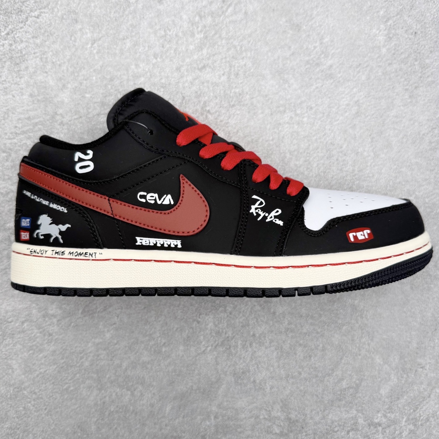 ＃K版 Air Jordan AJ1 Low 低帮 553558-040 全新流水线出品 DT版本唯一平替选择 市场第二梯队最强版 全部原鞋开发 原楦原纸板开发 全鞋电脑针车 原厂内置全掌气垫 原盒内在原标 唯一Zp原版鞋带绑法 免检产品 全新2022版型 全头层皮料 完美零毛边处理 原厂配置全掌气垫 价格定位良心 几十个配色陆续出货 实拍调校N版已经零色差零失真 百分百还原实物色彩所见即所得 不存在货不对板色差等低级问题 选购参考实物拍摄 不混卖不参货 只用心做好货严格选品 承诺混一赔十 尺码：36 36.5 37.5 38 38.5 39 40 40.5 41 42 42.5 43 44 44.5 45-选品中心
