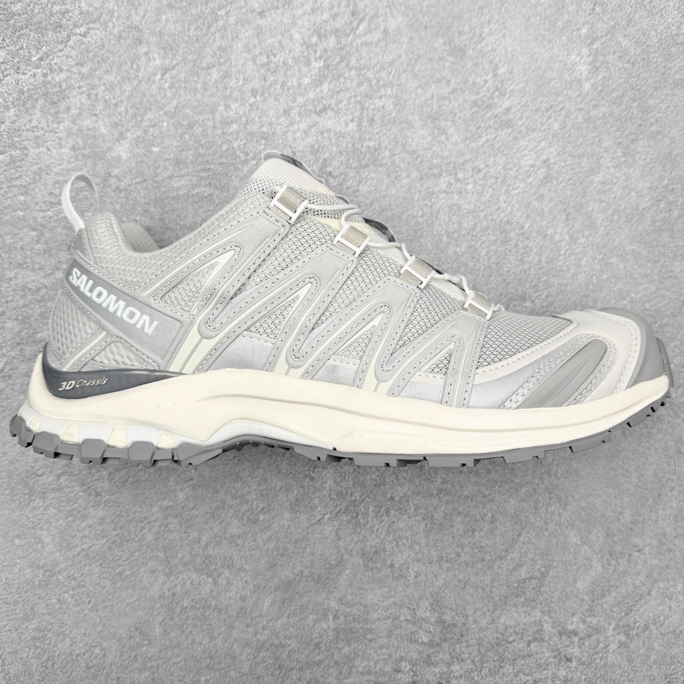 ＃TG福利特价 SALOMON XA Pro 3D ADV 萨洛蒙潮流越野机能户外功能鞋 鞋面采用SENSIFT贴合技术 全方位贴合包裹脚型 鞋跟部鞋底牵引设计 提供强大的抓地性能 更适应野外崎岖不平的道路 其3D ADVANCED CHASSIS底盘 材料轻量大化 钉齿设计更具稳定性 防护性 鞋底易磨损区运用CONTAGRIP高耐磨材料 应对城市硬质路面长距离跑考验 尺码：36 36.5 37.5 38 38.5 39 40 40.5 41 42 42.5 43 44 44.5 45-选品中心