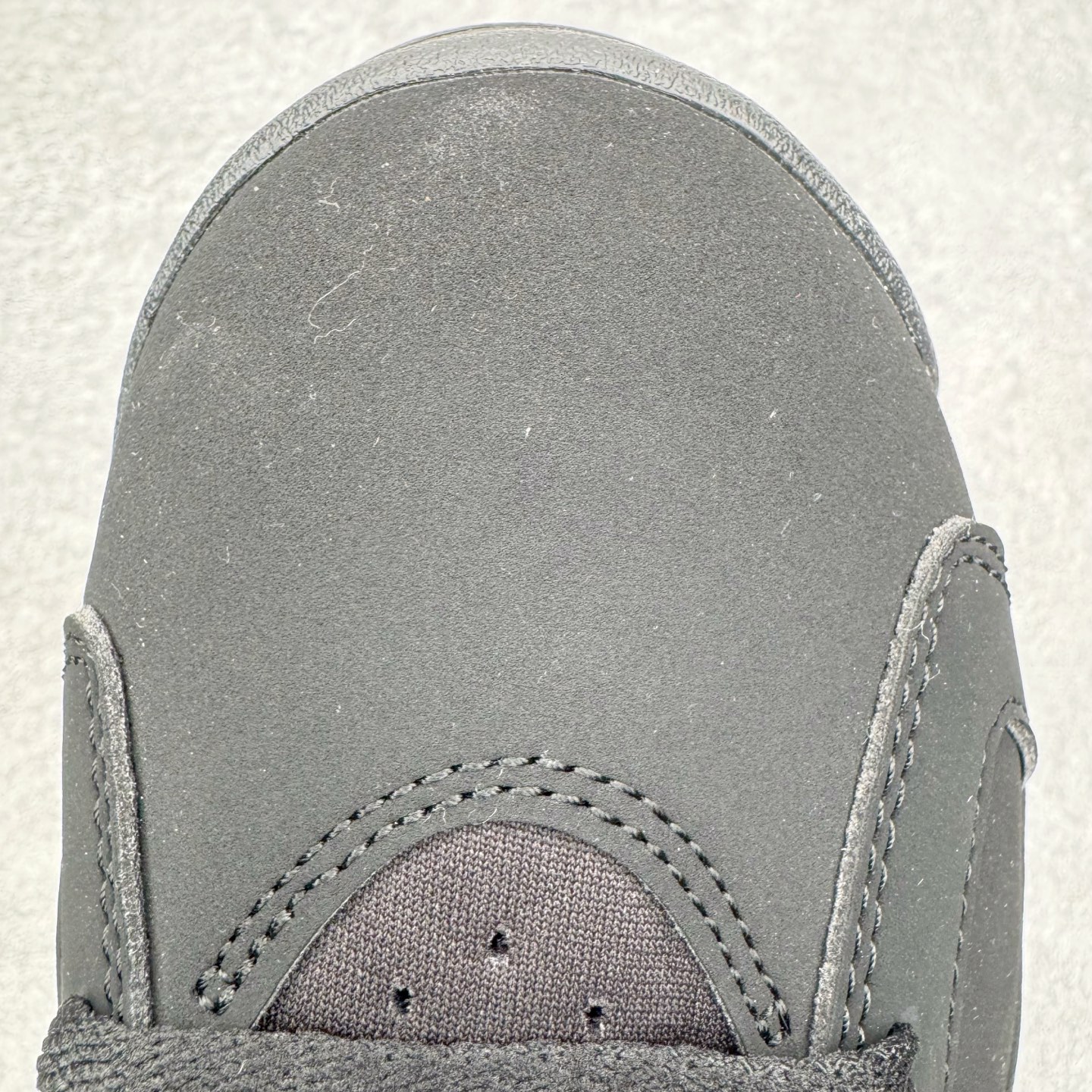 图片[16]-＃LS纯原 Air Jordan AJ6 Retro 黑红 384664-060 原楦原纸板开发 采购原厂皮料 原厂定型 后跟完美效果 到手可放心比对发售原鞋 上脚百分百充当正品驾驭 真正原装公司级完美鞋型 一切细节实拍所见所得 纸板中底、钢印 完美版型 一应俱全外贸专供 发国外寄售可稳妥充正操作 实拍调校N版已经零色差零失真 百分百还原实物色彩所见即所得 不存在货不对板色差等低级问题 选购参考实物拍摄 不混卖不参货 只用心做好货严格选品 承诺混一赔十 尺码：40 40.5 41 42 42.5 43 44 44.5 45 46 47.5 48.5-选品中心