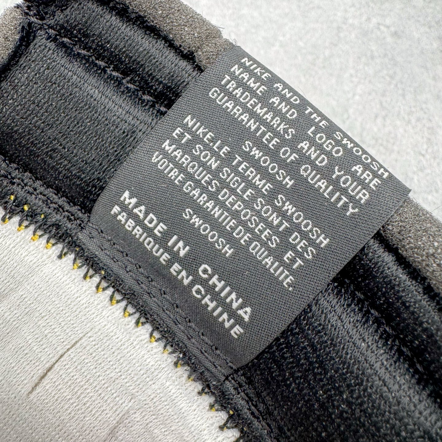 图片[14]-＃LS纯原 Union LA x Fragment Design x Air Jordan AJ1 Low OG SP 藤原浩三方联名四色拼接 TS联名倒钩低帮 蓝红白 DM7866-111 圈内最强倒钩系列 高端零售特供批次 产品品控稳定性领先行业 各方面均可对飙L版 良心定价不杀猪 SZ原厂全套原楦原纸板冲刀磨具开发 原厂皮料加持 原厂港宝加持定型后跟R度完美 同源原厂电绣 鬼脸飞翼针数密度立体效果一致 百分百一致原鞋 原厂拉帮工艺 针距密度一致 后跟弧度收口自然不对折 极致一眼正品既视感 进口玻璃冲刀皮料裁剪零毛边 全鞋电脑针车工艺 品控清洁度最高QC检验标准 免检产品 原厂订购鞋盒、鞋标、防尘纸、鞋撑、鞋带 追求极致的原厂味道 尺码：40 40.5 41 42 42.5 43 44 44.5 45 46 47.5 48.5-选品中心