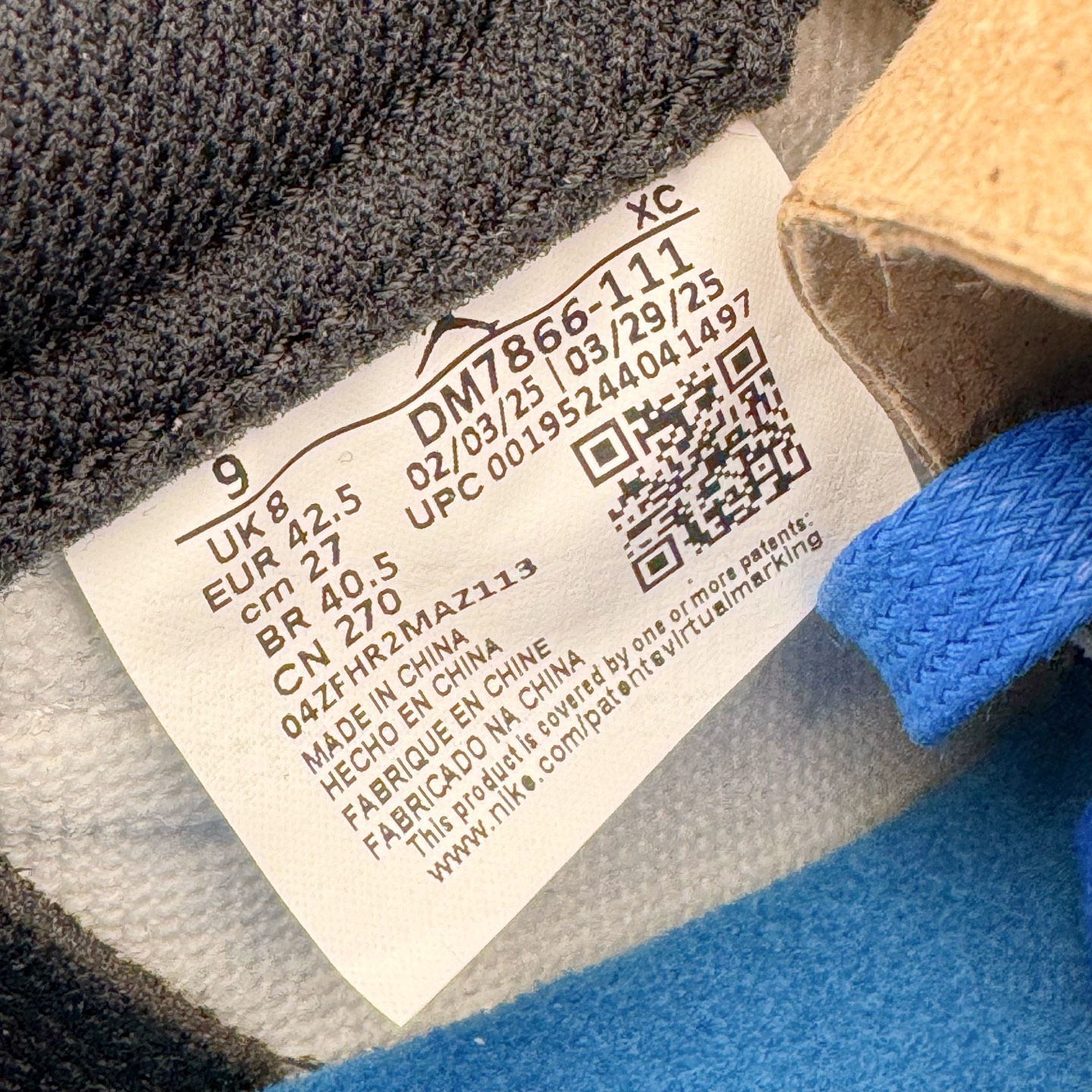 图片[11]-＃LS纯原 Union LA x Fragment Design x Air Jordan AJ1 Low OG SP 藤原浩三方联名四色拼接 TS联名倒钩低帮 蓝红白 DM7866-111 圈内最强倒钩系列 高端零售特供批次 产品品控稳定性领先行业 各方面均可对飙L版 良心定价不杀猪 SZ原厂全套原楦原纸板冲刀磨具开发 原厂皮料加持 原厂港宝加持定型后跟R度完美 同源原厂电绣 鬼脸飞翼针数密度立体效果一致 百分百一致原鞋 原厂拉帮工艺 针距密度一致 后跟弧度收口自然不对折 极致一眼正品既视感 进口玻璃冲刀皮料裁剪零毛边 全鞋电脑针车工艺 品控清洁度最高QC检验标准 免检产品 原厂订购鞋盒、鞋标、防尘纸、鞋撑、鞋带 追求极致的原厂味道 尺码：40 40.5 41 42 42.5 43 44 44.5 45 46 47.5 48.5-选品中心