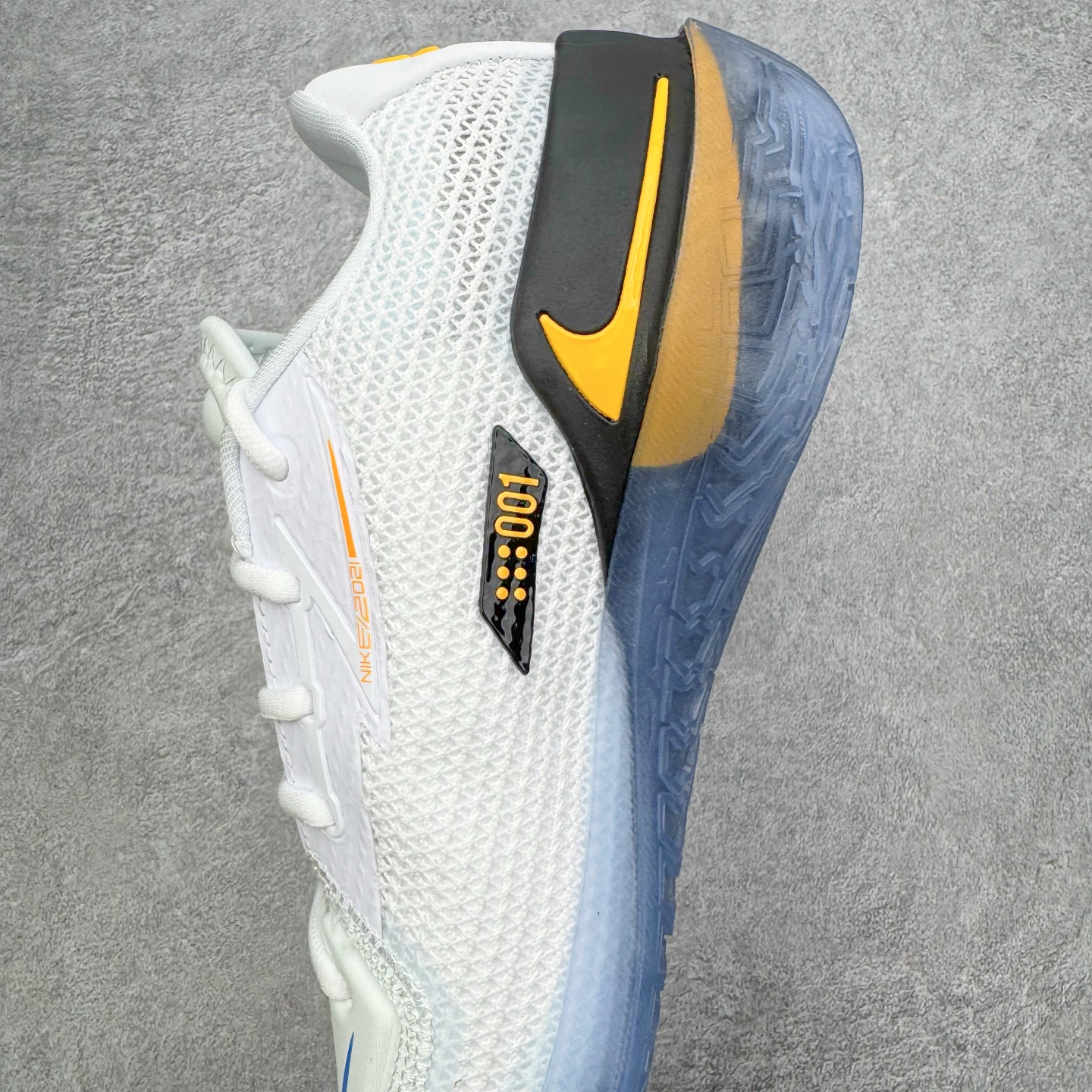 图片[7]-＃灭世纯原 NK Zoom GT CUT 1 低帮实战篮球鞋 CZ0716-103 历时三月调试 完美版型独家呈现 独家革新四层加厚复合鞋面 鞋面强度及支撑性能秒杀市场尝鲜纯原 独家内置高韧性TPU抗扭片 尝鲜纯原无抗扭片 原厂ZOOM 配套工艺气垫 澎湃脚感上脚可鉴 区分市场假气垫 低气压气垫 大底正确拼接式SWOOSH图案 区分市场一体式贴膜 原厂REACT中底发泡模具 前掌纹路极其立体 防滑性能优异 实战出真知 历经多位圈内大神实战测试 尺码：39 40 40.5 41 42 42.5 43 44 44.5 45 46-选品中心