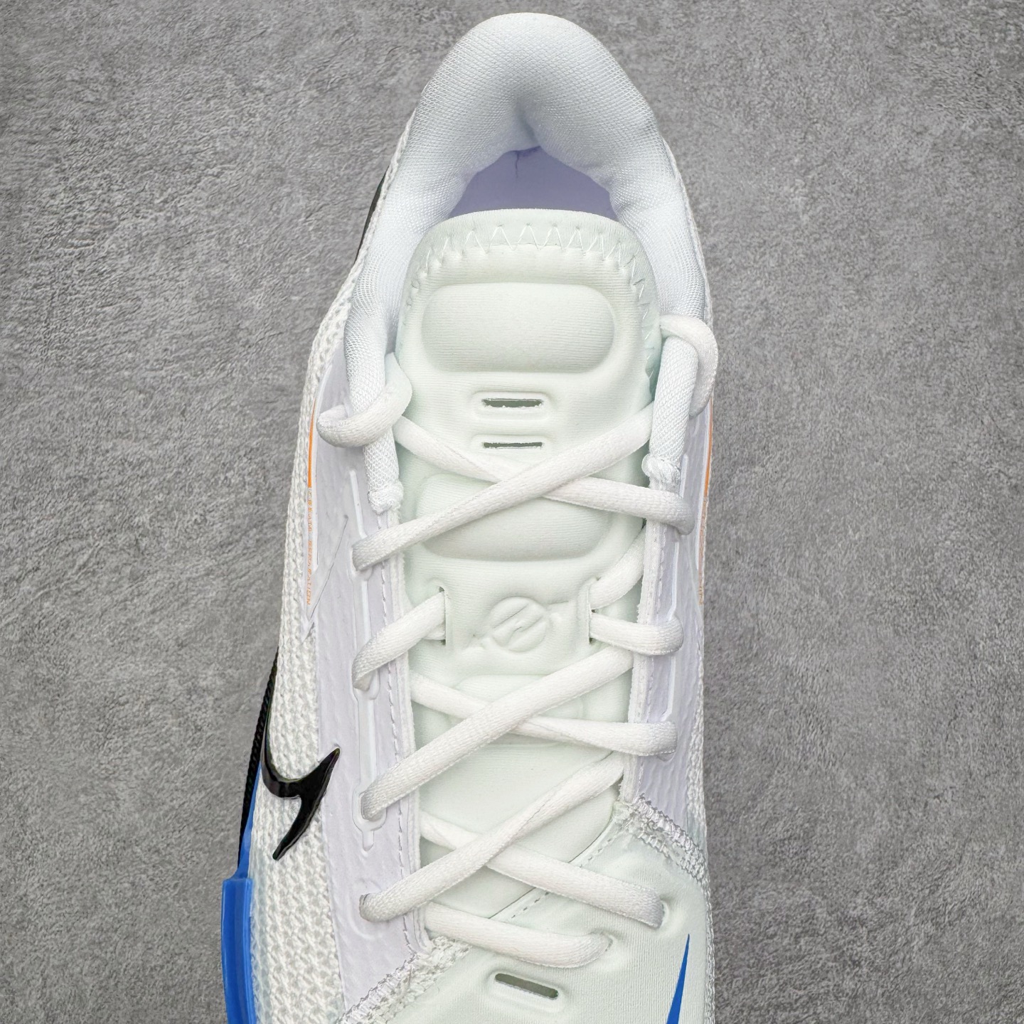 图片[5]-＃灭世纯原 NK Zoom GT CUT 1 低帮实战篮球鞋 CZ0716-103 历时三月调试 完美版型独家呈现 独家革新四层加厚复合鞋面 鞋面强度及支撑性能秒杀市场尝鲜纯原 独家内置高韧性TPU抗扭片 尝鲜纯原无抗扭片 原厂ZOOM 配套工艺气垫 澎湃脚感上脚可鉴 区分市场假气垫 低气压气垫 大底正确拼接式SWOOSH图案 区分市场一体式贴膜 原厂REACT中底发泡模具 前掌纹路极其立体 防滑性能优异 实战出真知 历经多位圈内大神实战测试 尺码：39 40 40.5 41 42 42.5 43 44 44.5 45 46-选品中心