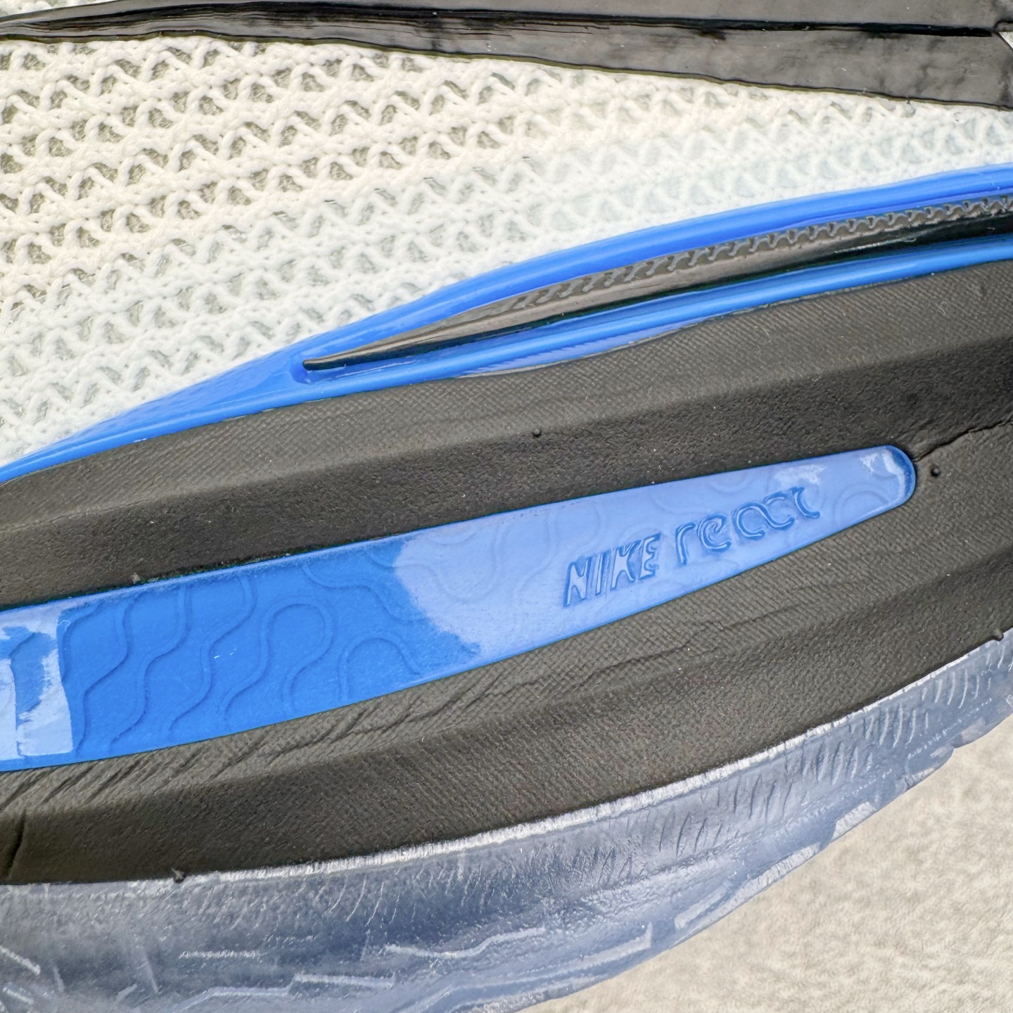 图片[19]-＃灭世纯原 NK Zoom GT CUT 1 低帮实战篮球鞋 CZ0716-103 历时三月调试 完美版型独家呈现 独家革新四层加厚复合鞋面 鞋面强度及支撑性能秒杀市场尝鲜纯原 独家内置高韧性TPU抗扭片 尝鲜纯原无抗扭片 原厂ZOOM 配套工艺气垫 澎湃脚感上脚可鉴 区分市场假气垫 低气压气垫 大底正确拼接式SWOOSH图案 区分市场一体式贴膜 原厂REACT中底发泡模具 前掌纹路极其立体 防滑性能优异 实战出真知 历经多位圈内大神实战测试 尺码：39 40 40.5 41 42 42.5 43 44 44.5 45 46-选品中心