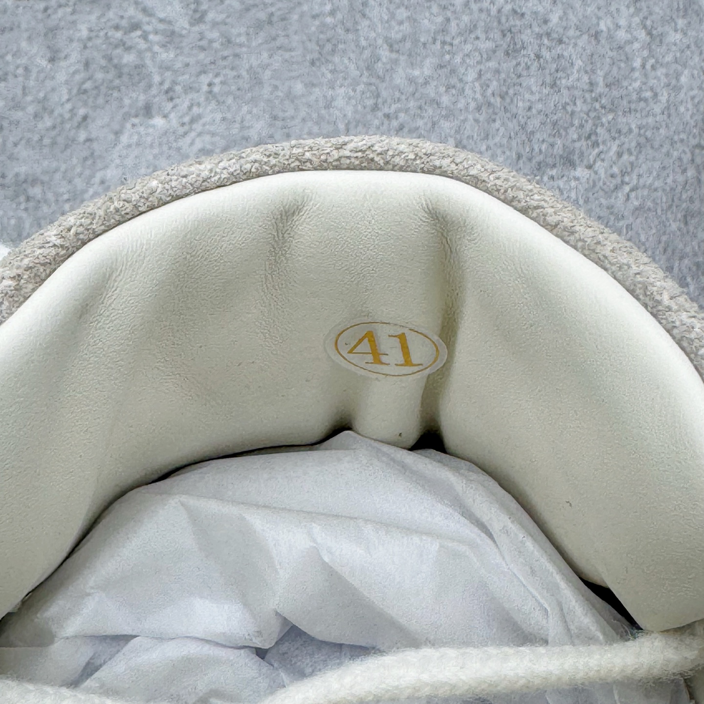 图片[10]-＃纯原 BOTTEGA VENETA Orbit Runner BV葆蝶家时尚休闲王一博同款老爹鞋运动鞋 原版开发 一比一打造 相似度百分之99以上 市场一梯队级别品质 区别市场任何标文顶级品质版本 采用轻质科技网布面料 搭配几何图案设计橡胶外底 王炸系列 高版本 认准套包工艺 实际增高很多哦 还是一样显腿细非常nice 耐玩耐造 对标对版 套包鞋工艺 认准高版本 大底选用拼色TPU大底 配置原版包装 尺码：35 36 37 38 39 40 41 42 43 44 45-选品中心