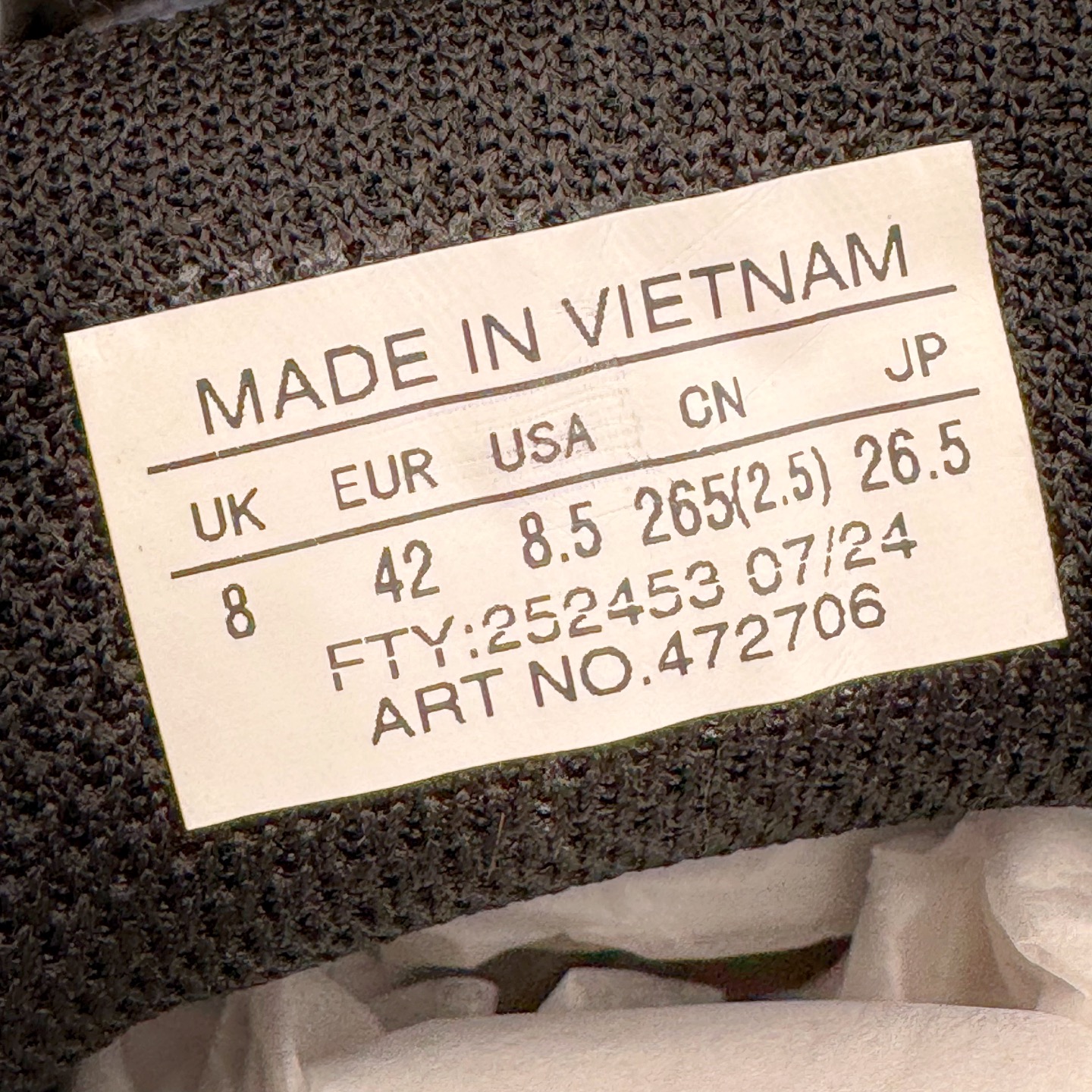 图片[11]-＃原底面 SALOMON XA PRO 3D XA PRO 3D 萨洛蒙舒适百搭舒适百搭减震耐磨透气低帮休闲越野跑步鞋 原厂底面配置 零售平台特供订单 全套原纸板楦头开发 原厂特供网布配套加持 确保原汁原味 完美呈现版型 原档数据独家私模五层组合大底 原装Ortholite轻量化鞋垫 中底布带钢印编号 原厂TPU锁扣 进口港宝加持 后跟自然饱满 还原公司包裹性 鞋面采用SENSIFT贴合技术 全方位贴合包裹脚型 鞋跟部鞋底牵引设计 提供强大的抓地性能 更适应野外崎岖不平的道路 其3D ADVANCED CHASSIS底盘 材料轻量大化 钉齿设计更具稳定性 防护性 鞋底易磨损区运用CONTAGRIP高耐磨材料 应对城市硬质路面长距离跑考验 尺码：36 36.5 37.5 38 38.5 39 40 40.5 41 42 42.5 43 44 44.5 45-选品中心