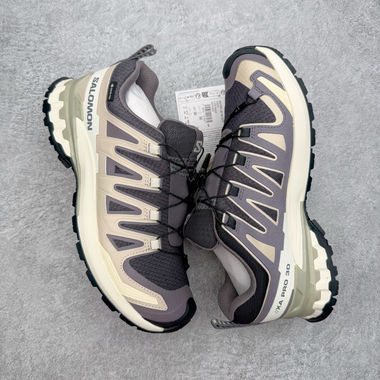 图片[3]-＃原底面 SALOMON XA PRO 3D XA PRO 3D 萨洛蒙舒适百搭舒适百搭减震耐磨透气低帮休闲越野跑步鞋 原厂底面配置 零售平台特供订单 全套原纸板楦头开发 原厂特供网布配套加持 确保原汁原味 完美呈现版型 原档数据独家私模五层组合大底 原装Ortholite轻量化鞋垫 中底布带钢印编号 原厂TPU锁扣 进口港宝加持 后跟自然饱满 还原公司包裹性 鞋面采用SENSIFT贴合技术 全方位贴合包裹脚型 鞋跟部鞋底牵引设计 提供强大的抓地性能 更适应野外崎岖不平的道路 其3D ADVANCED CHASSIS底盘 材料轻量大化 钉齿设计更具稳定性 防护性 鞋底易磨损区运用CONTAGRIP高耐磨材料 应对城市硬质路面长距离跑考验 尺码：36 36.5 37.5 38 38.5 39 40 40.5 41 42 42.5 43 44 44.5 45-选品中心