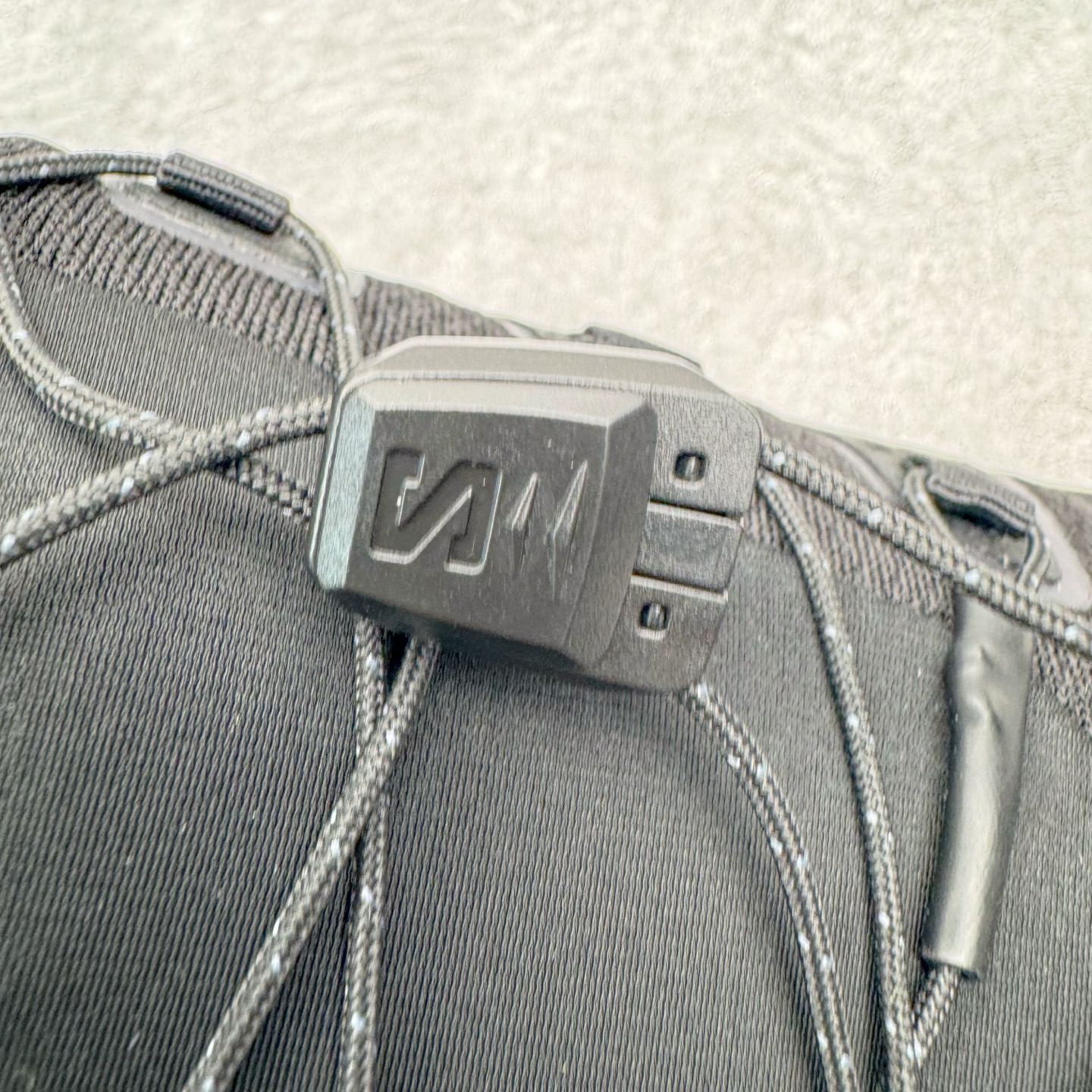 图片[15]-＃原底面 SALOMON XA PRO 3D XA PRO 3D 萨洛蒙舒适百搭舒适百搭减震耐磨透气低帮休闲越野跑步鞋 原厂底面配置 零售平台特供订单 全套原纸板楦头开发 原厂特供网布配套加持 确保原汁原味 完美呈现版型 原档数据独家私模五层组合大底 原装Ortholite轻量化鞋垫 中底布带钢印编号 原厂TPU锁扣 进口港宝加持 后跟自然饱满 还原公司包裹性 鞋面采用SENSIFT贴合技术 全方位贴合包裹脚型 鞋跟部鞋底牵引设计 提供强大的抓地性能 更适应野外崎岖不平的道路 其3D ADVANCED CHASSIS底盘 材料轻量大化 钉齿设计更具稳定性 防护性 鞋底易磨损区运用CONTAGRIP高耐磨材料 应对城市硬质路面长距离跑考验 尺码：36 36.5 37.5 38 38.5 39 40 40.5 41 42 42.5 43 44 44.5 45-选品中心