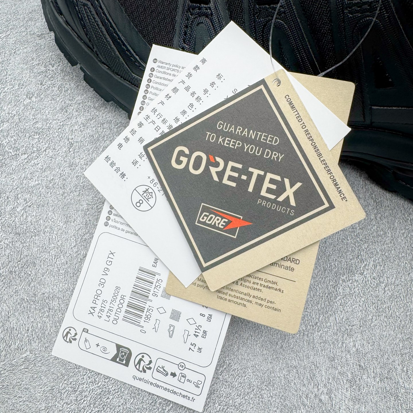 图片[11]-＃原底面 SALOMON XA PRO 3D XA PRO 3D 萨洛蒙舒适百搭舒适百搭减震耐磨透气低帮休闲越野跑步鞋 原厂底面配置 零售平台特供订单 全套原纸板楦头开发 原厂特供网布配套加持 确保原汁原味 完美呈现版型 原档数据独家私模五层组合大底 原装Ortholite轻量化鞋垫 中底布带钢印编号 原厂TPU锁扣 进口港宝加持 后跟自然饱满 还原公司包裹性 鞋面采用SENSIFT贴合技术 全方位贴合包裹脚型 鞋跟部鞋底牵引设计 提供强大的抓地性能 更适应野外崎岖不平的道路 其3D ADVANCED CHASSIS底盘 材料轻量大化 钉齿设计更具稳定性 防护性 鞋底易磨损区运用CONTAGRIP高耐磨材料 应对城市硬质路面长距离跑考验 尺码：36 36.5 37.5 38 38.5 39 40 40.5 41 42 42.5 43 44 44.5 45-选品中心