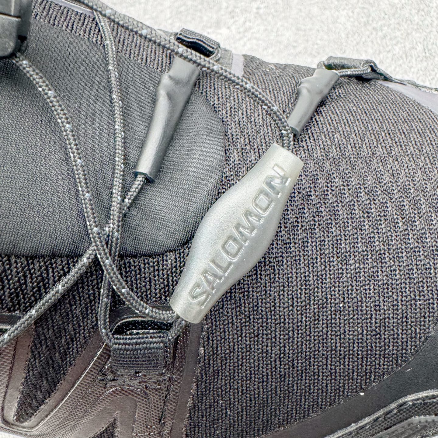 图片[16]-＃原底面 SALOMON XA PRO 3D XA PRO 3D 萨洛蒙舒适百搭舒适百搭减震耐磨透气低帮休闲越野跑步鞋 原厂底面配置 零售平台特供订单 全套原纸板楦头开发 原厂特供网布配套加持 确保原汁原味 完美呈现版型 原档数据独家私模五层组合大底 原装Ortholite轻量化鞋垫 中底布带钢印编号 原厂TPU锁扣 进口港宝加持 后跟自然饱满 还原公司包裹性 鞋面采用SENSIFT贴合技术 全方位贴合包裹脚型 鞋跟部鞋底牵引设计 提供强大的抓地性能 更适应野外崎岖不平的道路 其3D ADVANCED CHASSIS底盘 材料轻量大化 钉齿设计更具稳定性 防护性 鞋底易磨损区运用CONTAGRIP高耐磨材料 应对城市硬质路面长距离跑考验 尺码：36 36.5 37.5 38 38.5 39 40 40.5 41 42 42.5 43 44 44.5 45-选品中心