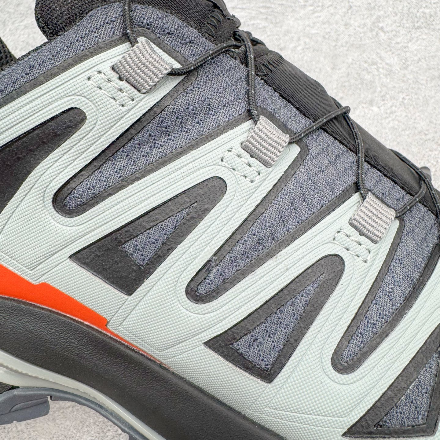 图片[19]-＃原底面 SALOMON XA PRO 3D XA PRO 3D 萨洛蒙舒适百搭舒适百搭减震耐磨透气低帮休闲越野跑步鞋 原厂底面配置 零售平台特供订单 全套原纸板楦头开发 原厂特供网布配套加持 确保原汁原味 完美呈现版型 原档数据独家私模五层组合大底 原装Ortholite轻量化鞋垫 中底布带钢印编号 原厂TPU锁扣 进口港宝加持 后跟自然饱满 还原公司包裹性 鞋面采用SENSIFT贴合技术 全方位贴合包裹脚型 鞋跟部鞋底牵引设计 提供强大的抓地性能 更适应野外崎岖不平的道路 其3D ADVANCED CHASSIS底盘 材料轻量大化 钉齿设计更具稳定性 防护性 鞋底易磨损区运用CONTAGRIP高耐磨材料 应对城市硬质路面长距离跑考验 尺码：36 36.5 37.5 38 38.5 39 40 40.5 41 42 42.5 43 44 44.5 45-选品中心