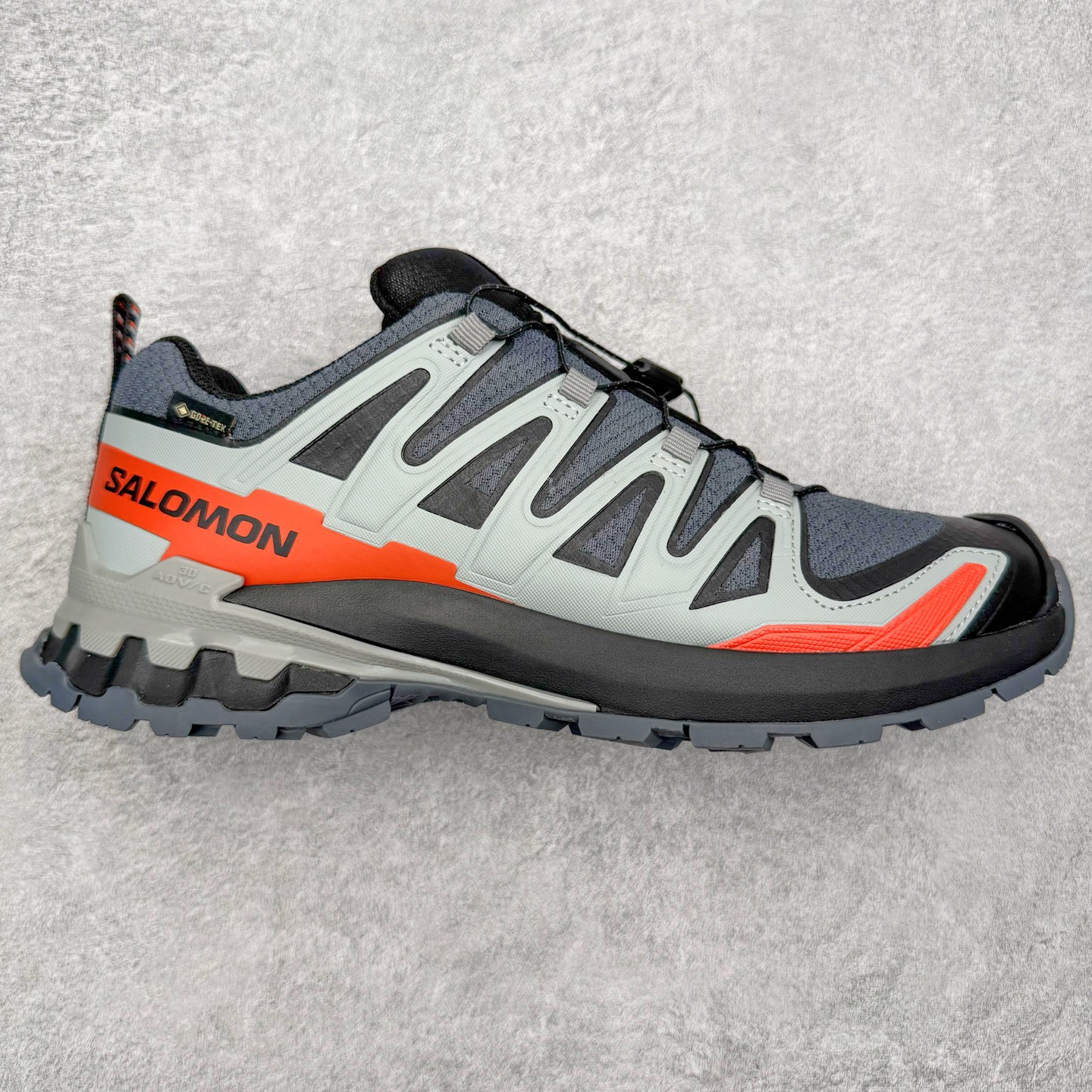 ＃原底面 SALOMON XA PRO 3D XA PRO 3D 萨洛蒙舒适百搭舒适百搭减震耐磨透气低帮休闲越野跑步鞋 原厂底面配置 零售平台特供订单 全套原纸板楦头开发 原厂特供网布配套加持 确保原汁原味 完美呈现版型 原档数据独家私模五层组合大底 原装Ortholite轻量化鞋垫 中底布带钢印编号 原厂TPU锁扣 进口港宝加持 后跟自然饱满 还原公司包裹性 鞋面采用SENSIFT贴合技术 全方位贴合包裹脚型 鞋跟部鞋底牵引设计 提供强大的抓地性能 更适应野外崎岖不平的道路 其3D ADVANCED CHASSIS底盘 材料轻量大化 钉齿设计更具稳定性 防护性 鞋底易磨损区运用CONTAGRIP高耐磨材料 应对城市硬质路面长距离跑考验 尺码：36 36.5 37.5 38 38.5 39 40 40.5 41 42 42.5 43 44 44.5 45-选品中心