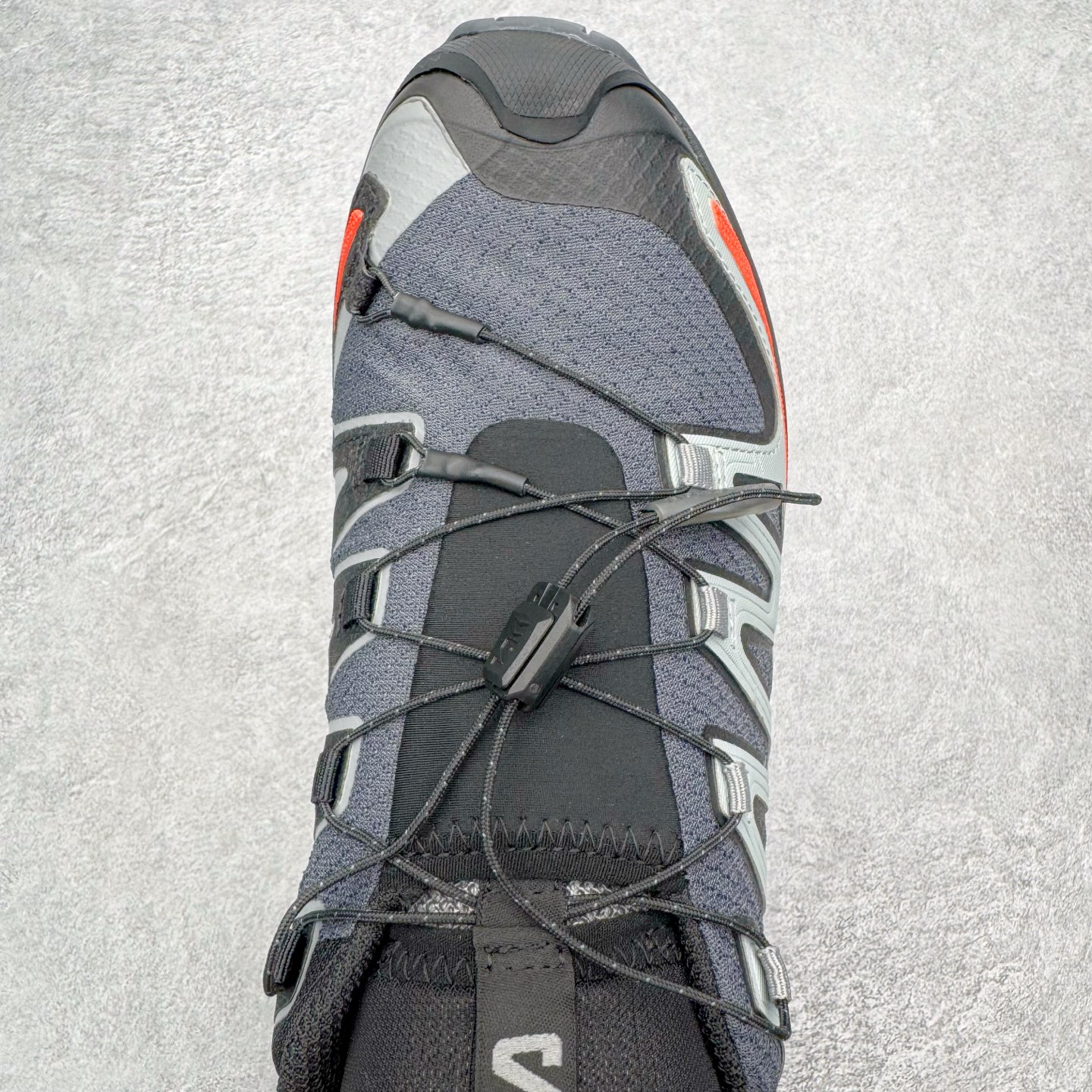 图片[4]-＃原底面 SALOMON XA PRO 3D XA PRO 3D 萨洛蒙舒适百搭舒适百搭减震耐磨透气低帮休闲越野跑步鞋 原厂底面配置 零售平台特供订单 全套原纸板楦头开发 原厂特供网布配套加持 确保原汁原味 完美呈现版型 原档数据独家私模五层组合大底 原装Ortholite轻量化鞋垫 中底布带钢印编号 原厂TPU锁扣 进口港宝加持 后跟自然饱满 还原公司包裹性 鞋面采用SENSIFT贴合技术 全方位贴合包裹脚型 鞋跟部鞋底牵引设计 提供强大的抓地性能 更适应野外崎岖不平的道路 其3D ADVANCED CHASSIS底盘 材料轻量大化 钉齿设计更具稳定性 防护性 鞋底易磨损区运用CONTAGRIP高耐磨材料 应对城市硬质路面长距离跑考验 尺码：36 36.5 37.5 38 38.5 39 40 40.5 41 42 42.5 43 44 44.5 45-选品中心