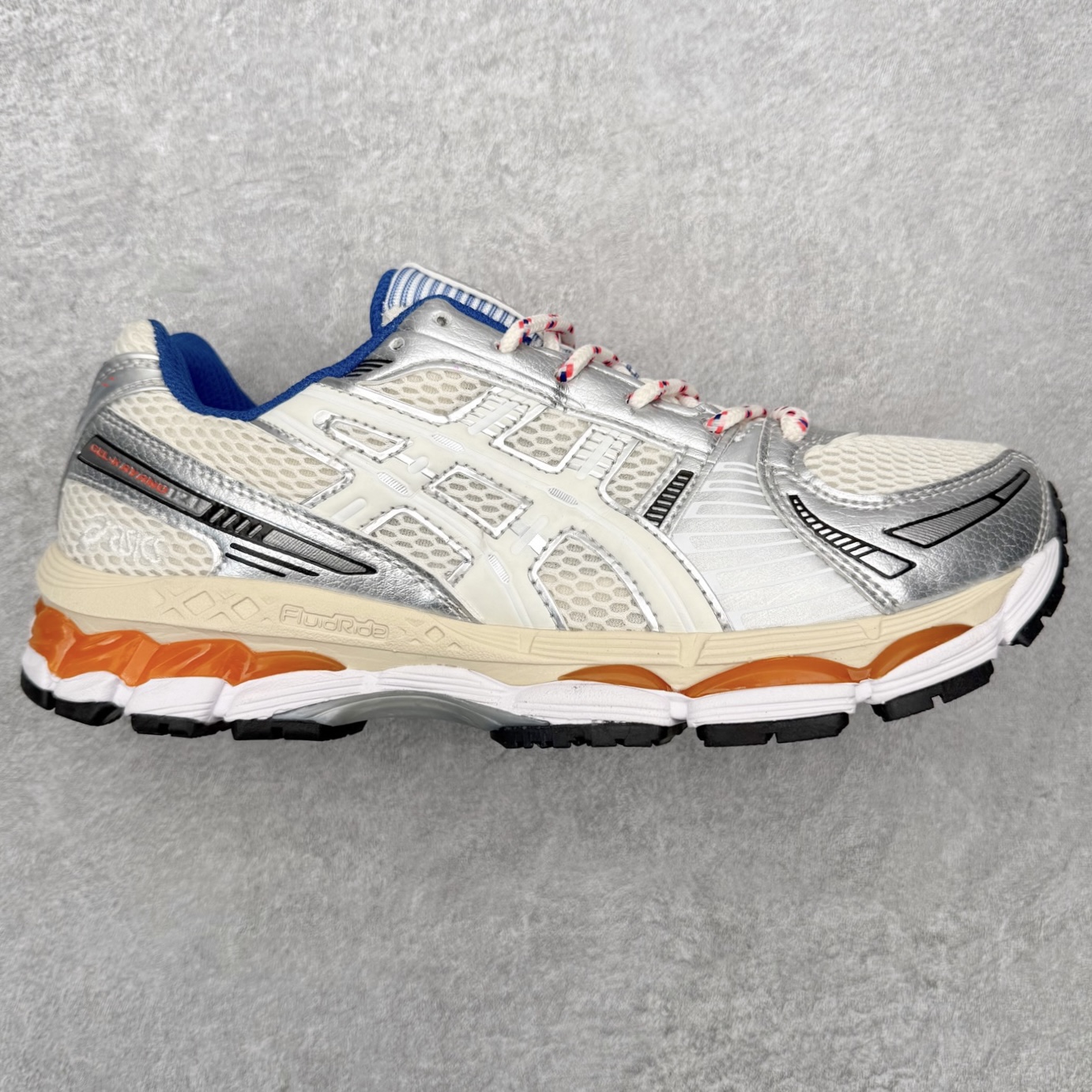 Asics Gel Kayano 12.1 亚瑟士卡亚诺12.1代系列低帮轻量缓震休闲运动跑步鞋 采用环保太空合成革配合透气网眼布鞋面材质 中底3D可视GEL缓震胶效果 升级EVA全新缓震中底部位科技组合耐磨橡胶外底片 尺码：36 37 37.5 38 39 39.5 40.5 41.5 42 42.5 43.5 44 44.5 45-选品中心