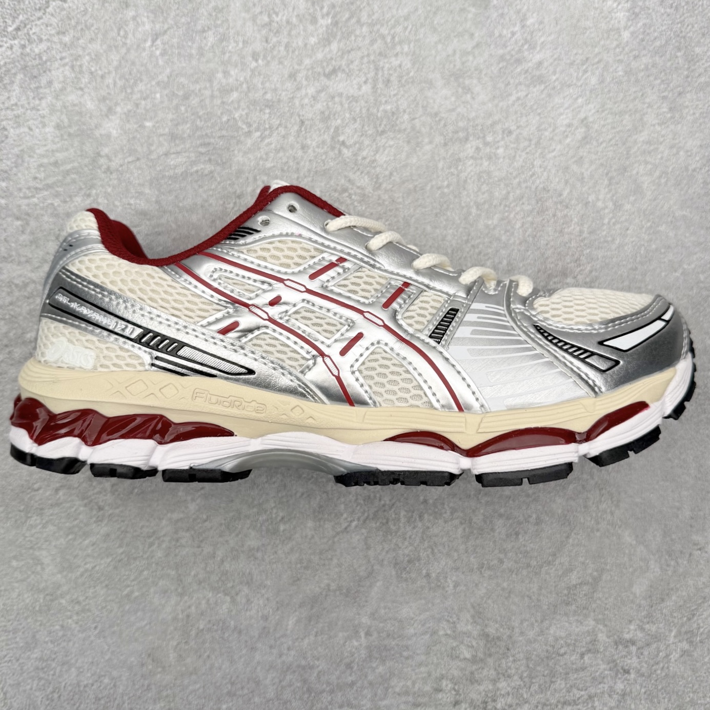 图片[4]-Asics Gel Kayano 12.1 亚瑟士卡亚诺12.1代系列低帮轻量缓震休闲运动跑步鞋 采用环保太空合成革配合透气网眼布鞋面材质 中底3D可视GEL缓震胶效果 升级EVA全新缓震中底部位科技组合耐磨橡胶外底片 尺码：36 37 37.5 38 39 39.5 40.5 41.5 42 42.5 43.5 44 44.5 45-选品中心