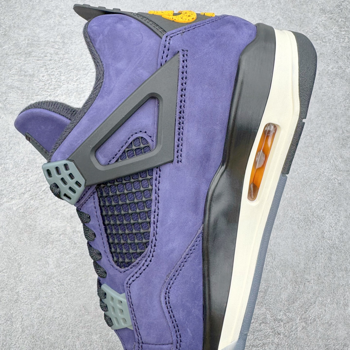 图片[7]-＃K版纯原 Air Jordan AJ4 Retro “Imperial Purple” 帝王紫 FV5029-500 全新升级改良 原鞋原楦原纸板同源开发 完美呈现乔4的版型 内侧正确双色网格 还原细节 原厂皮料 正确气垫颜色 正确网格工艺 正确拉帮工艺 全鞋原装材料制作 原档案原模具打造 支持全方位与正品对比 尺码：36 36.5 37.5 38 38.5 39 40 40.5 41 42 42.5 43 44 44.5 45 46 47.5-选品中心