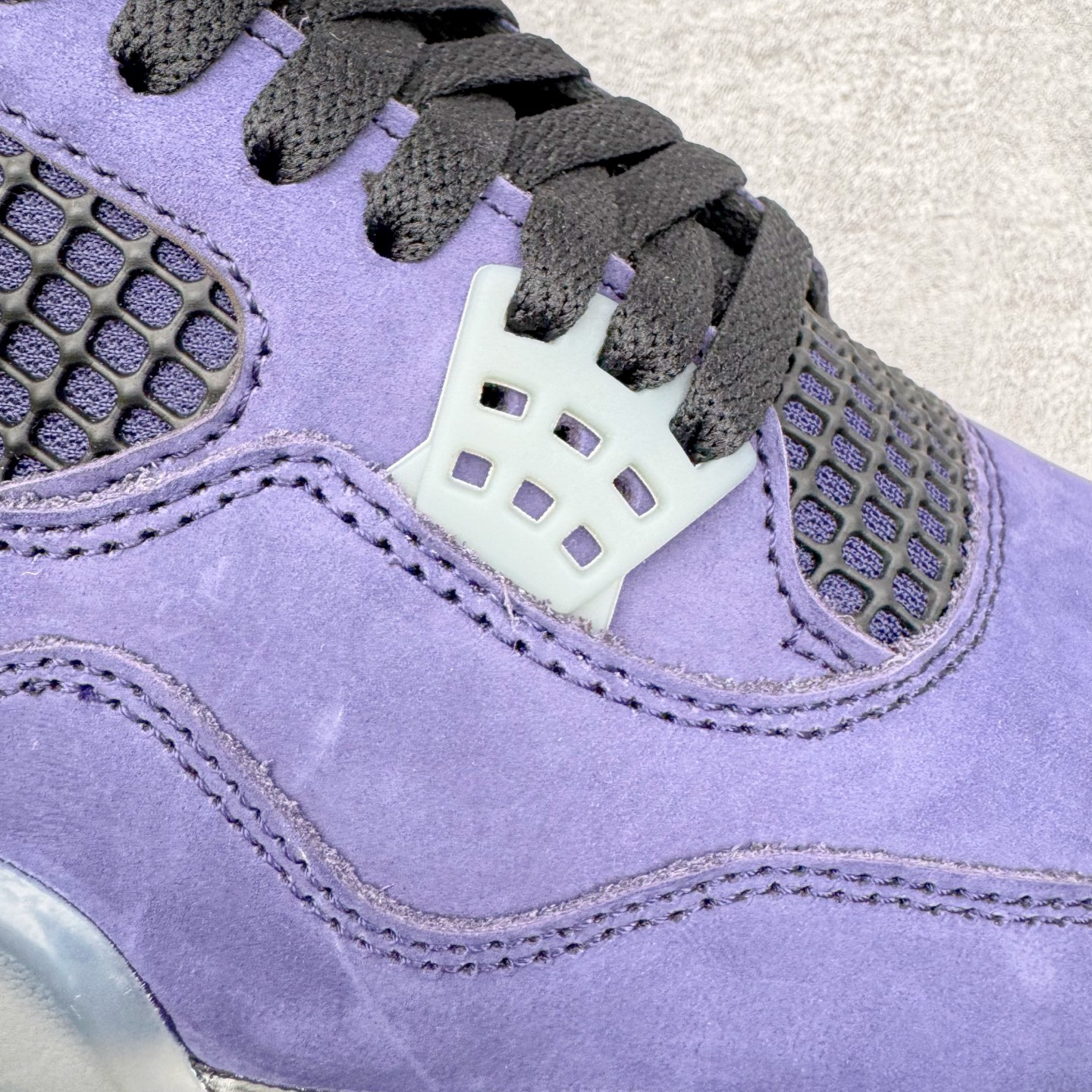 图片[16]-＃K版纯原 Air Jordan AJ4 Retro “Imperial Purple” 帝王紫 FV5029-500 全新升级改良 原鞋原楦原纸板同源开发 完美呈现乔4的版型 内侧正确双色网格 还原细节 原厂皮料 正确气垫颜色 正确网格工艺 正确拉帮工艺 全鞋原装材料制作 原档案原模具打造 支持全方位与正品对比 尺码：36 36.5 37.5 38 38.5 39 40 40.5 41 42 42.5 43 44 44.5 45 46 47.5-选品中心