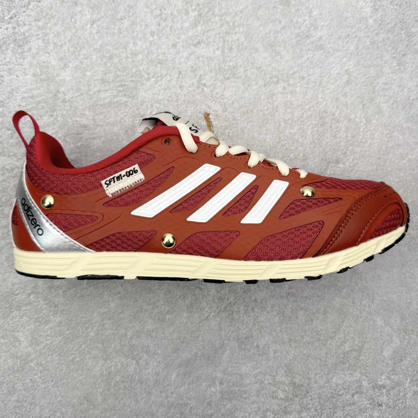 SONG FOR THE MUTE x AD originals Adizero PR SFTM-006 联名款舒适百搭透气跑步鞋 男女同款 HP3522 实拍调校N版已经零色差零失真 百分百还原实物色彩所见即所得 不存在货不对板色差等低级问题 选购参考实物拍摄 不混卖不参货 只用心做好货严格选品 承诺混一赔十 尺码：36 36.5 37.5 38 38.5 39 40 40.5 41 42 42.5 43 44 44.5 45-选品中心