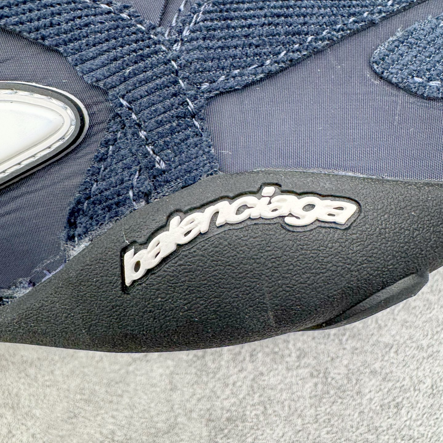 图片[11]-＃VG零售版 Balenciaga巴黎世家 Monday Ultra 做旧 压纹标识圆头系带低帮生活休闲鞋 正常尺码 尺码：35 36 37 38 39 40 41 42 43 44 45 46-选品中心