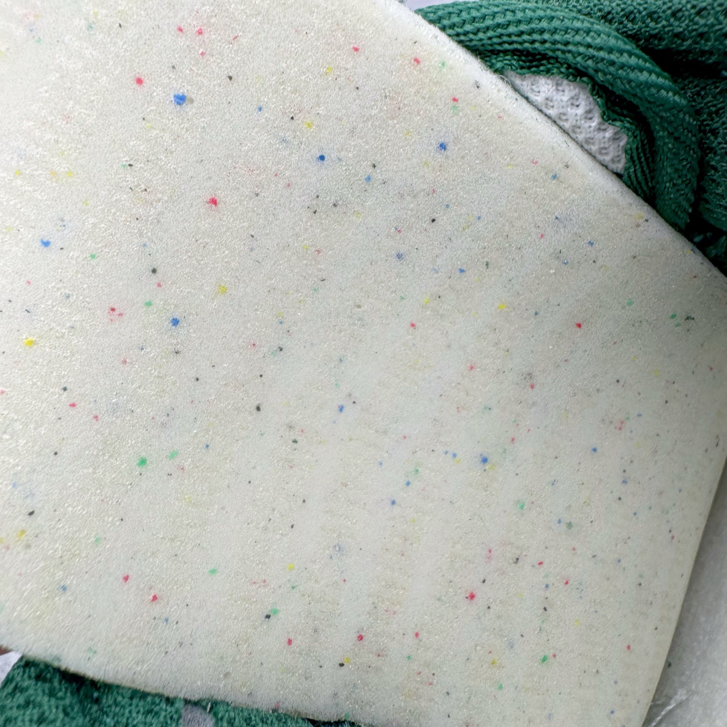 图片[10]-＃CS纯原 NK Dunk Low 白绿 IB4417-100 实力大厂出品 新配色陆续开发 利润个位数只为口碑 全套原纸板楦头开发 确保原汁原味 完美呈现DUNK版型 一比一鞋头弧度高度鞋身弧度 此版本只针对中端市场 皮料材质有所更替 其他数据细节工艺流程均保持一致 绝不口嗨 细节品控鞋型随意对比 独家私模官方第六代原厂航空铝磨具打磨大底 鞋头坡度极致还原 无解鞋型 原盒原配 圈内天花板工艺 原厂玻璃冲刀 超高清洁度 全鞋零毛边皮料切割 原厂中底布点胶 中底布拉帮走线遵循公司 尺码：36 36.5 37.5 38 38.5 39 40 40.5 41 42 42.5 43 44 44.5 45 46-选品中心