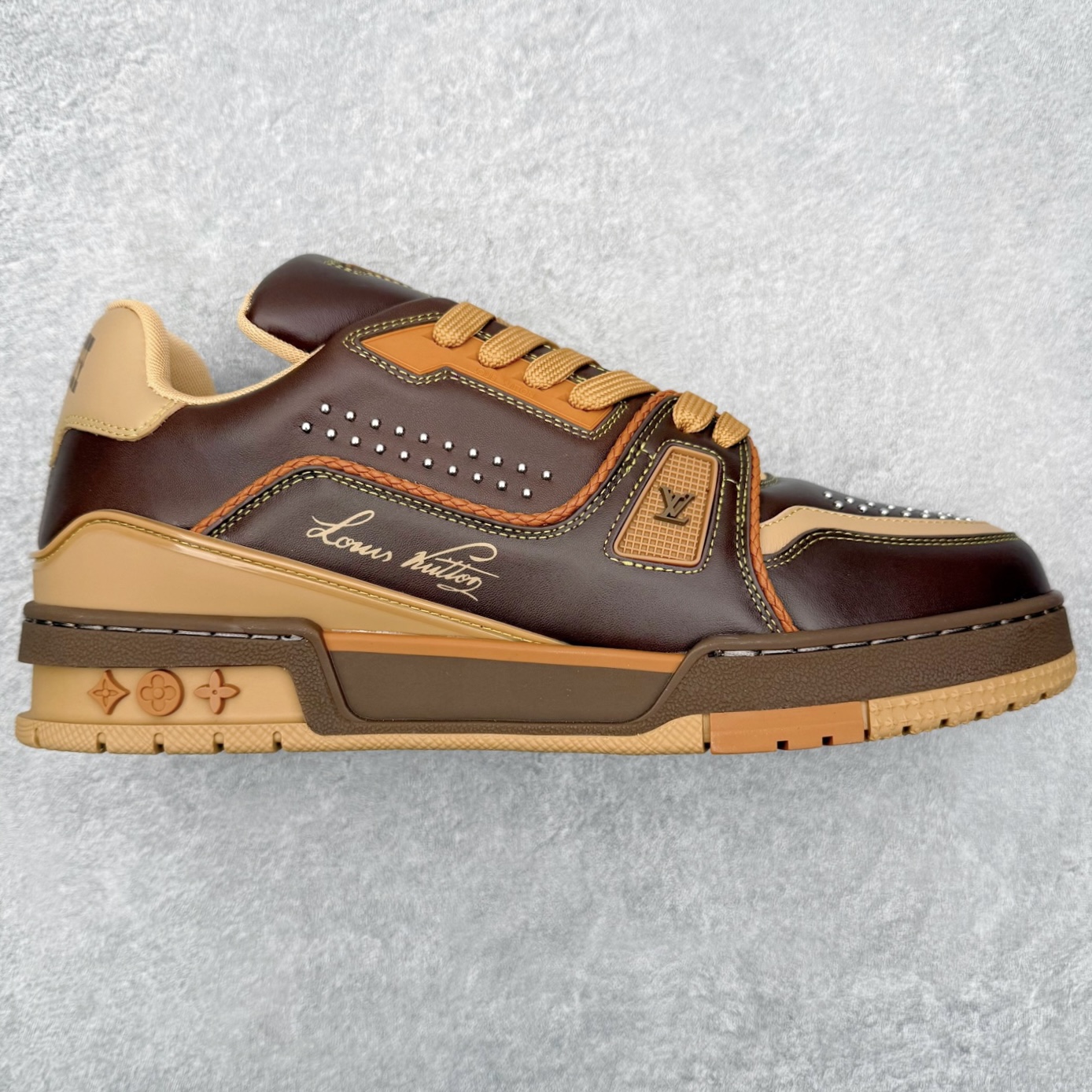 ＃FS纯原福利‼️Louis Vuitton Trainer lv时装走秀运动鞋 实力大厂出品 平台专供
