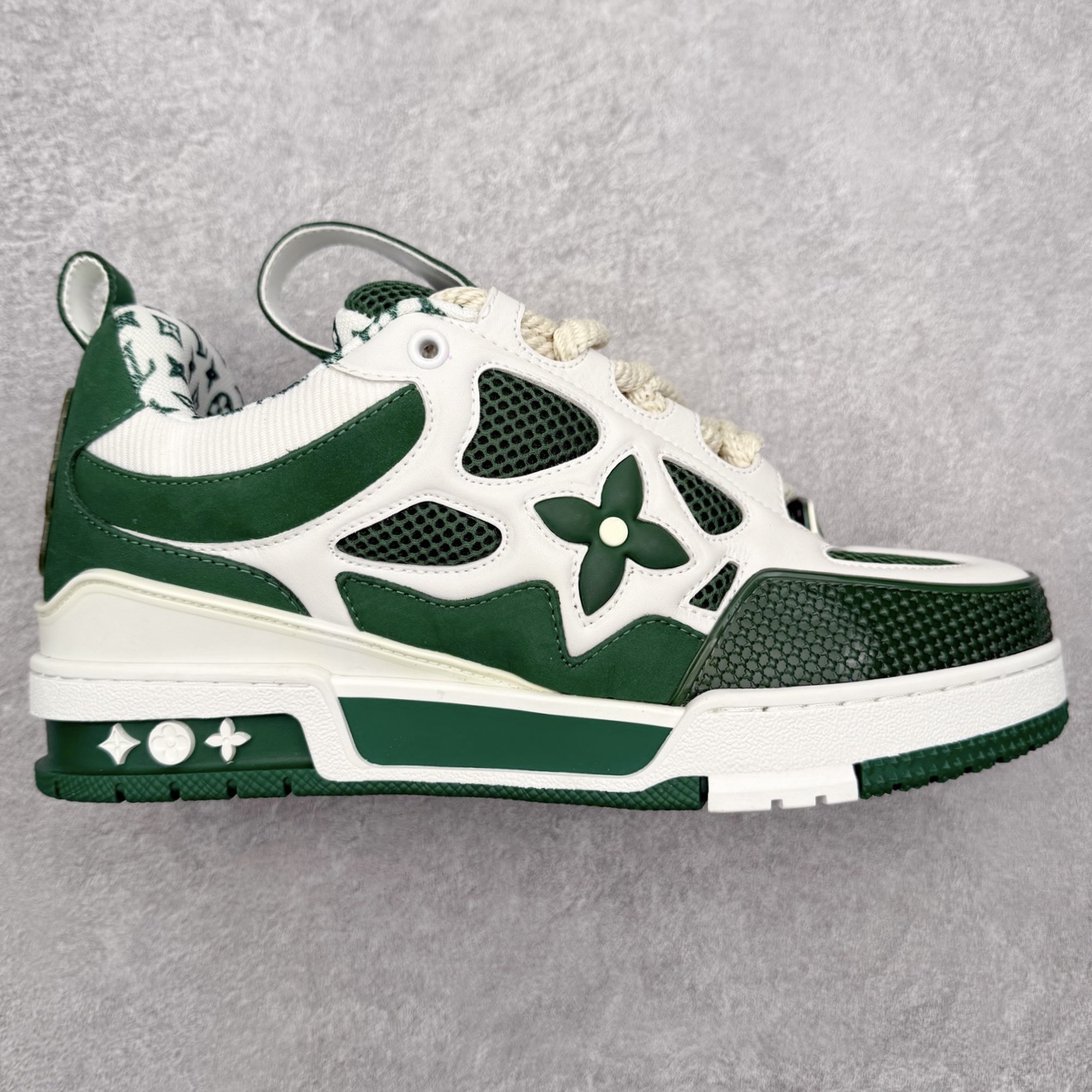 ＃FS纯原福利‼️Louis Vuitton Trainer lv时装走秀运动鞋 实力大厂出品 平台专供