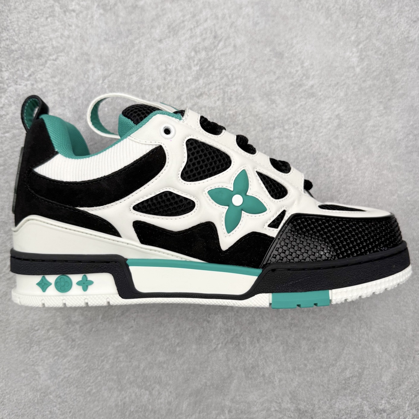 ＃FS纯原福利‼️Louis Vuitton Trainer lv时装走秀运动鞋 实力大厂出品 平台专供
