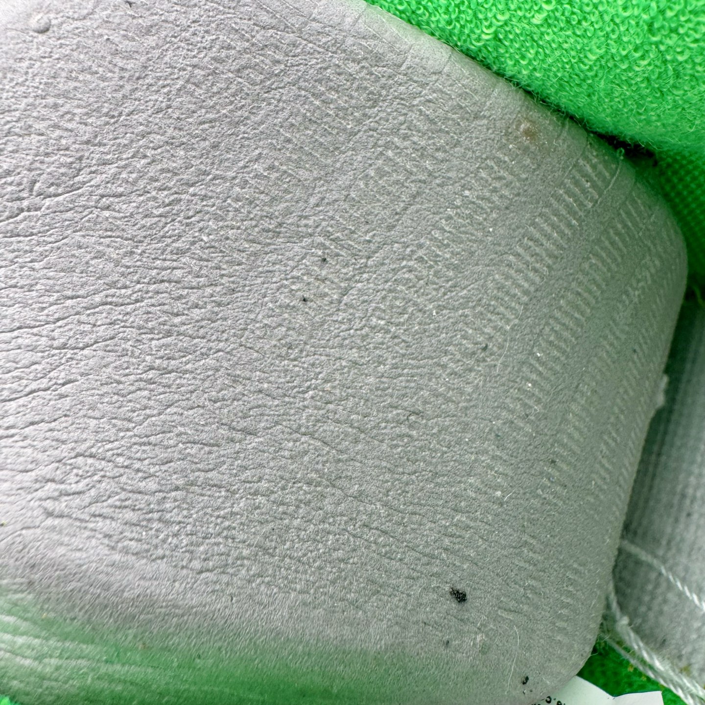 图片[10]-＃S2纯原 Doaf x NK AIR Force 1 Low 空军一号联名 俄勒冈白绿鸭 IU7613-100 原厂皮料加持 全套官方原配件 防尘布袋 全鞋电脑针车 工整有序 视觉效果满分 原厂拉帮手法 标准四线 密度针距针孔大小控制到位 原装反口里网布海绵 正确卡色网眼大小 新版鞋撑改用纸团代替 原厂港宝加持完美还原灵魂版型 从里到外百分百还原 内置Sole气垫 中底白色背胶 已经无限的接近公司 原厂楦头 原厂刺绣 后跟弧度完美 独家私模最大开发到48.5 尺码：35.5 36 36.5 37.5 38 38.5 39 40 40.5 41 42 42.5 43 44 44.5 45 46 47.5 48.5-选品中心