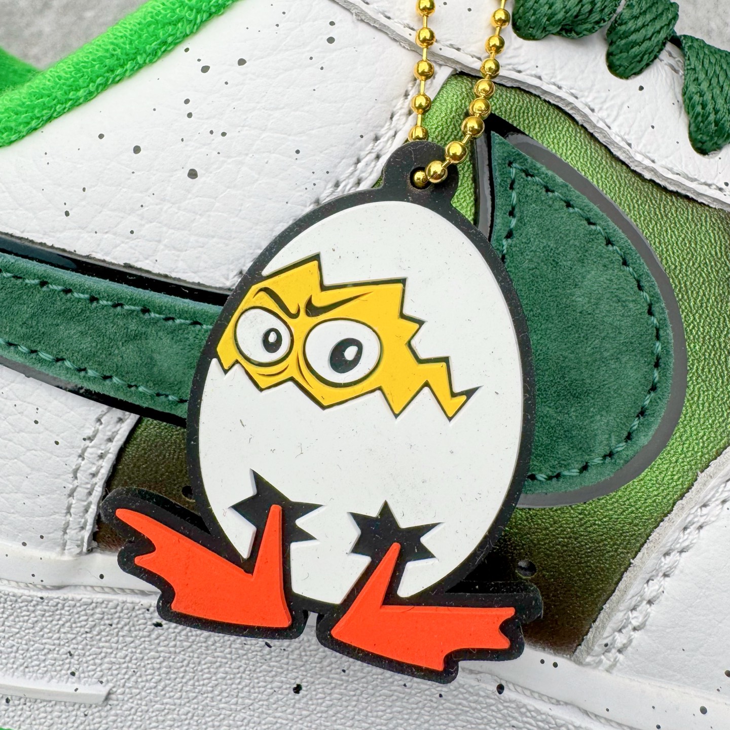 图片[18]-＃S2纯原 Doaf x NK AIR Force 1 Low 空军一号联名 俄勒冈白绿鸭 IU7613-100 原厂皮料加持 全套官方原配件 防尘布袋 全鞋电脑针车 工整有序 视觉效果满分 原厂拉帮手法 标准四线 密度针距针孔大小控制到位 原装反口里网布海绵 正确卡色网眼大小 新版鞋撑改用纸团代替 原厂港宝加持完美还原灵魂版型 从里到外百分百还原 内置Sole气垫 中底白色背胶 已经无限的接近公司 原厂楦头 原厂刺绣 后跟弧度完美 独家私模最大开发到48.5 尺码：35.5 36 36.5 37.5 38 38.5 39 40 40.5 41 42 42.5 43 44 44.5 45 46 47.5 48.5-选品中心