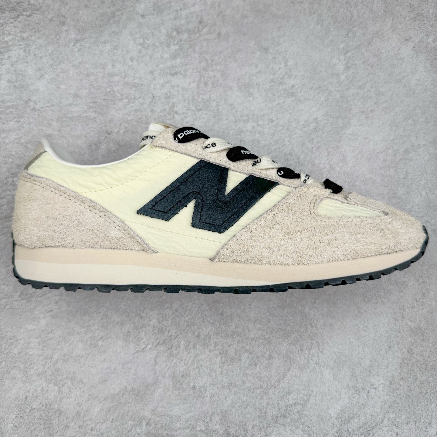 图片[4]-＃M纯原 New Balance U471 NB新百伦织物牛剖层革春夏薄底鞋防滑耐磨平衡轻便低帮生活休闲鞋 原档数据独立私模大底 唯一正确三层组合大底 特高弹切片加持 百分百还原原鞋脚感 NB市场最强产物 防伪原标全套原楦原纸板原厂数据开发 全鞋电脑针车加持 原厂网布 原装进口头层翻毛皮料正确绒感卡色 正确中底拉帮中底网布细节 匠心打造 耗时两个月开发完成 工艺极其复杂难度可想而知 高端零售专供产物 尺码：36 37 37.5 38 38.5 39.5 40 40.5 41.5 42 42.5 43 44 44.5 45 45.5 46.5 47-选品中心