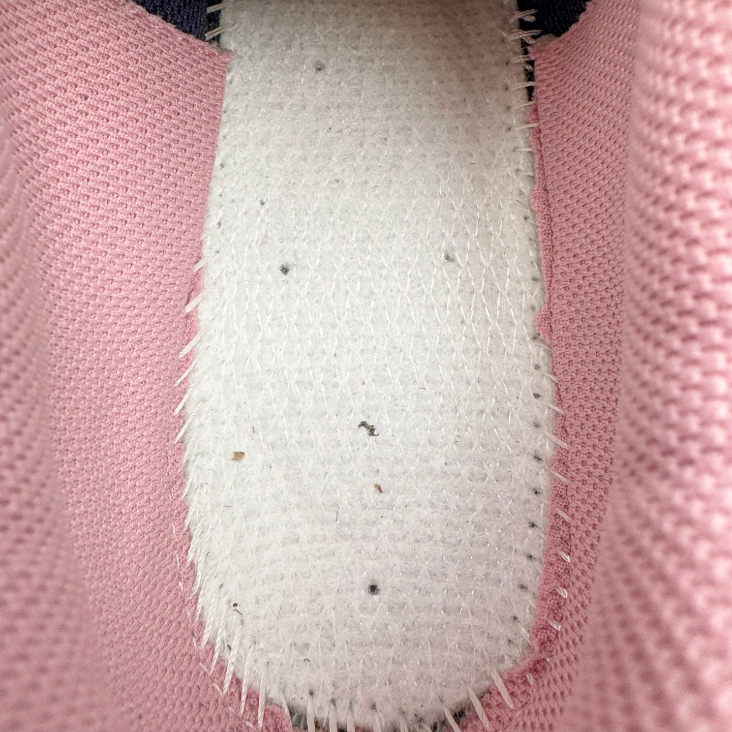 图片[10]-＃M纯原 New Balance M1906RCU 黑粉 NB新百伦潮流复古织物皮革减震防滑耐磨轻便低帮跑步鞋 原档数据独立私模大底 唯一正确六层组合大底 RB前软后硬 百分百还原原鞋脚感 基于市场现有版本全新升级调整 NB市场最强产物 全网最全配色加持 全套原楦原纸板原厂数据开发 全鞋电脑针车加持 原厂网布 原装进口头层翻毛皮料正确绒感卡色 正确中底拉帮中底网布细节 一比一手工擦旧效果 冲裁组合 匠心打造 耗时两个月开发完成 工艺极其复杂难度可想而知 高端零售专供产物 尺码：36 37 37.5 38 38.5 39.5 40 40.5 41.5 42 42.5 43 44 44.5 45 45.5 46.5 47-选品中心