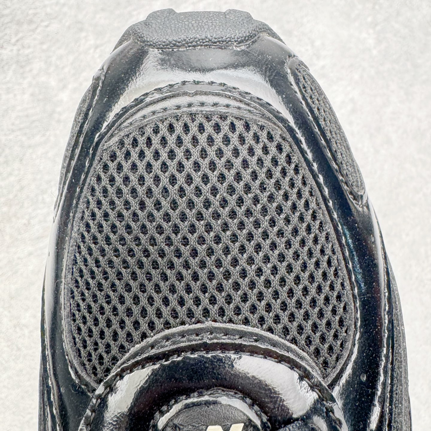 图片[13]-＃M纯原 New Balance U204LMRA NB新百伦新款舒适百搭耐磨轻便低帮生活休闲鞋 男女同款 原档数据独立私模大底 唯一正确三层组合大底 特高弹切片加持 百分百还原原鞋脚感 NB市场最强产物 防伪原标全套原楦原纸板原厂数据开发 全鞋电脑针车加持 原厂网布 原装进口头层翻毛皮料正确绒感卡色 正确中底拉帮中底网布细节 匠心打造 耗时两个月开发完成 工艺极其复杂难度可想而知 高端零售专供产物 尺码：36 37 37.5 38 38.5 39.5 40 40.5 41.5 42 42.5 43 44 44.5 45 45.5 46.5 47-选品中心