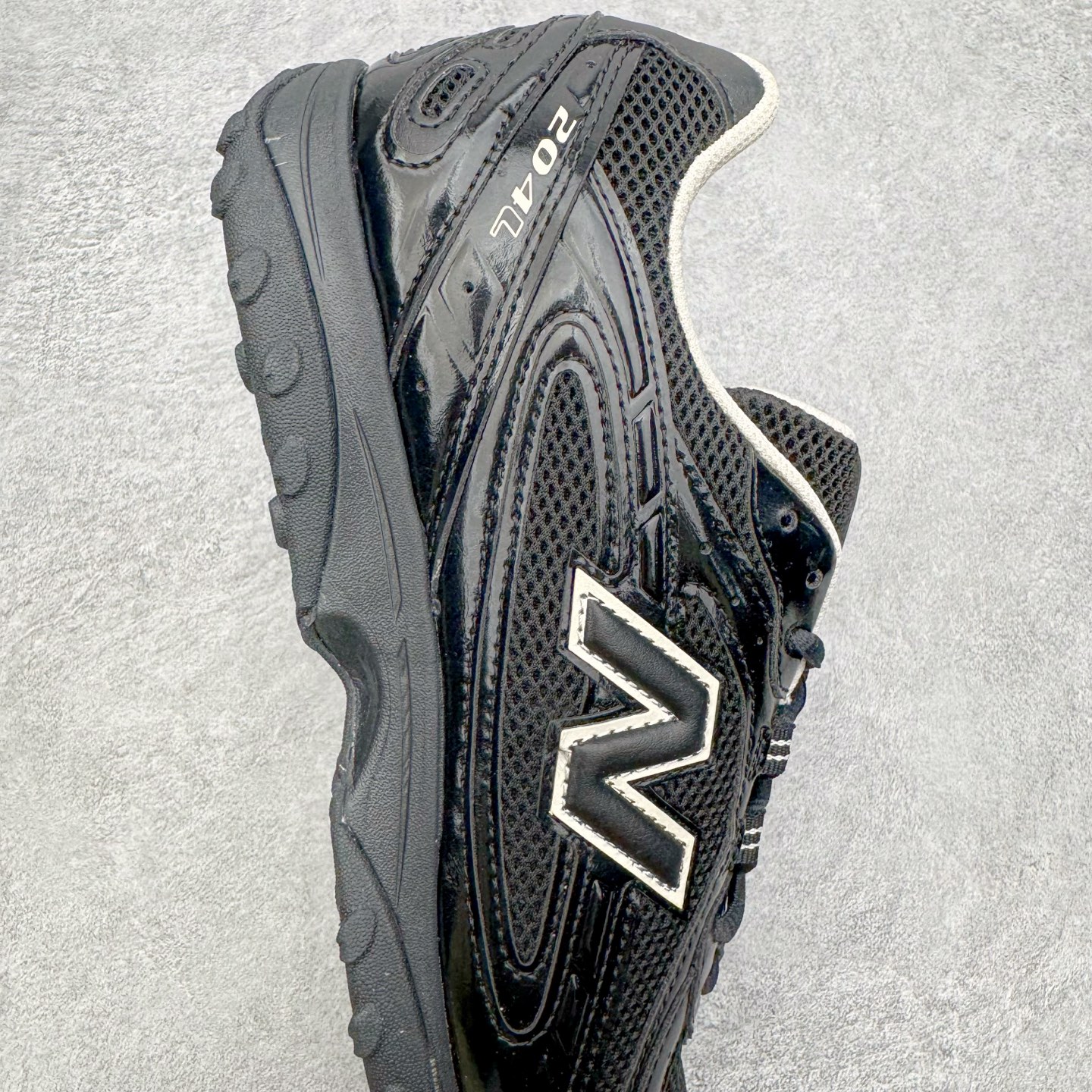 图片[6]-＃M纯原 New Balance U204LMRA NB新百伦新款舒适百搭耐磨轻便低帮生活休闲鞋 男女同款 原档数据独立私模大底 唯一正确三层组合大底 特高弹切片加持 百分百还原原鞋脚感 NB市场最强产物 防伪原标全套原楦原纸板原厂数据开发 全鞋电脑针车加持 原厂网布 原装进口头层翻毛皮料正确绒感卡色 正确中底拉帮中底网布细节 匠心打造 耗时两个月开发完成 工艺极其复杂难度可想而知 高端零售专供产物 尺码：36 37 37.5 38 38.5 39.5 40 40.5 41.5 42 42.5 43 44 44.5 45 45.5 46.5 47-选品中心