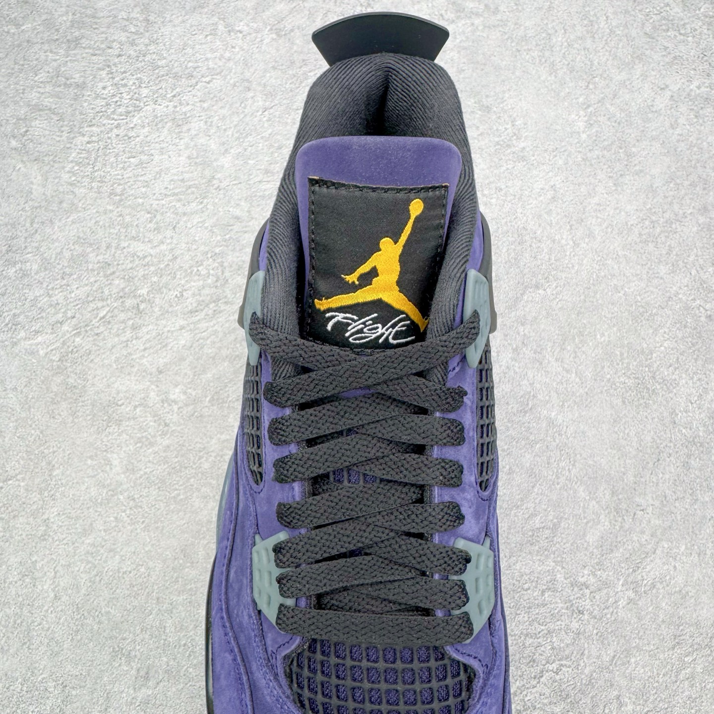 图片[5]-＃GX Air Jordan AJ4 Retro “Imperial Purple” 帝王紫 FV5029-500 全新批次 重点区分市面 唯一正确细节 后跟饰片中心位置有合模线 超弹硅胶材质 内层不织布补强 补强为硅胶提供更强耐久性 避免断裂 圈内最强四代 独家外贸特供尺码含 45.5 49.5 50.5 耗时半年巨作 全套原纸板楦头开发 原厂特供皮料加持 确保原汁原味 完美呈现四代版型 一比一鞋头弧度高度鞋身弧度 数据细节工艺流程均保持原鞋一致 原厂TPU网格鞋带扣 正确内里网布 菱角分明不变形无多余毛边 柔软性质感一致于原鞋 市场唯一原厂鞋扣模具 背面可见隐藏注塑口 原厂织唛标 原厂飞人电绣工艺 尾指中部跳三针 独家绑鞋带手法 印刷中底布 四线拉帮 米色美纹纸贴合固定 进口港宝加持 后跟自然饱满 全鞋荧光划线卡点 追求极致完美 每一双都是工艺品 多重QC质检 超越公司货的品控标准 实实在在的免检产品 尺码：40 40.5 41 42 42.5 43 44 44.5 45 45.5 46 47.5 48.5 49.5 50.5-选品中心