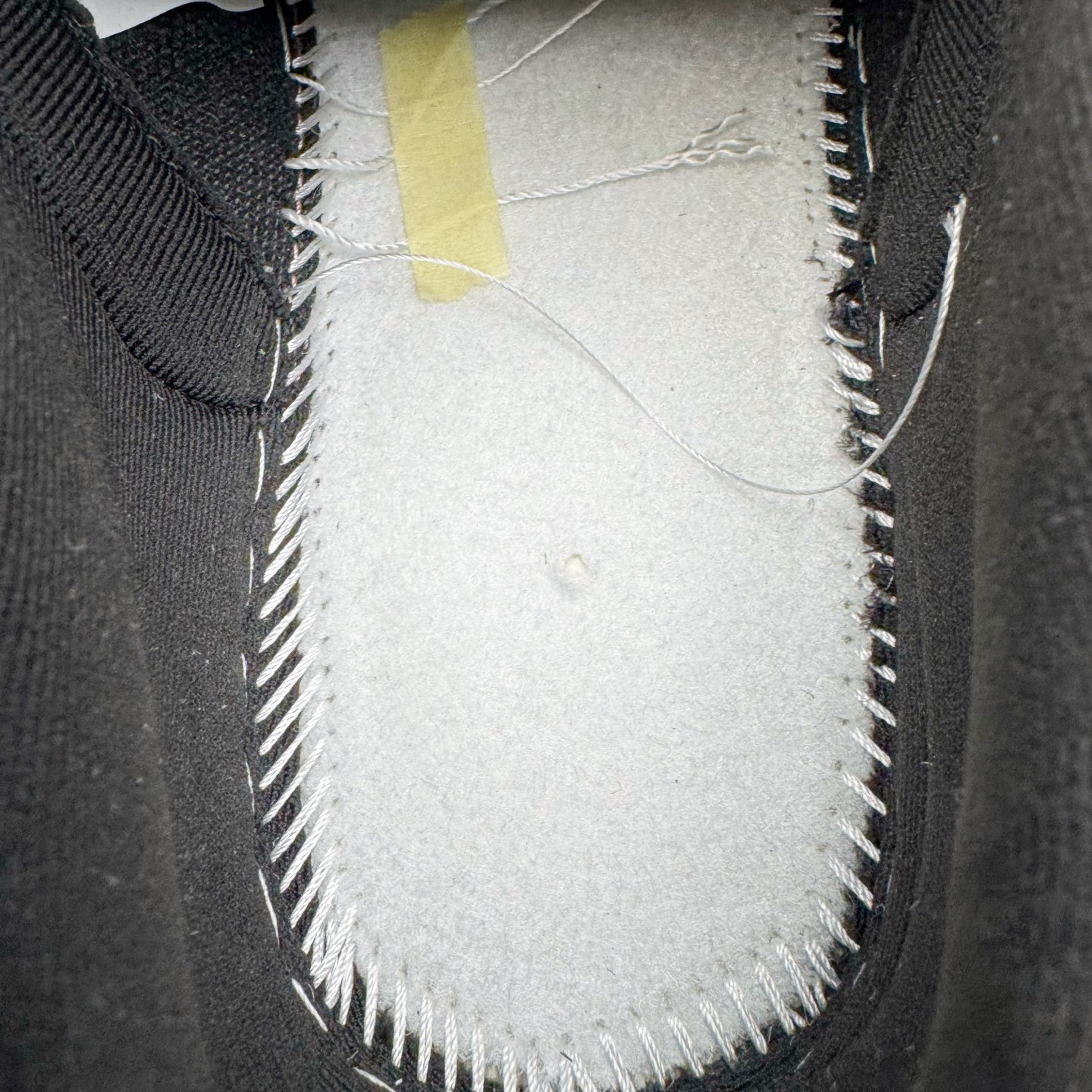 图片[18]-NK Dunk Low 黑白熊猫3.0 HQ7487-100 实力大厂出品 新配色陆续开发 利润个位数只为口碑 全套原纸板楦头开发 确保原汁原味 完美呈现DUNK版型 一比一鞋头弧度高度鞋身弧度 此版本只针对中端市场 皮料材质有所更替 其他数据细节工艺流程均保持一致 绝不口嗨 细节品控鞋型随意对比 独家私模官方第六代原厂航空铝磨具打磨大底 鞋头坡度极致还原 无解鞋型 原盒原配 圈内天花板工艺 原厂玻璃冲刀 超高清洁度 全鞋零毛边皮料切割 原厂中底布点胶 中底布拉帮走线遵循公司 尺码：36 36.5 37.5 38 38.5 39 40 40.5 41 42 42.5 43 44 44.5 45 46-选品中心